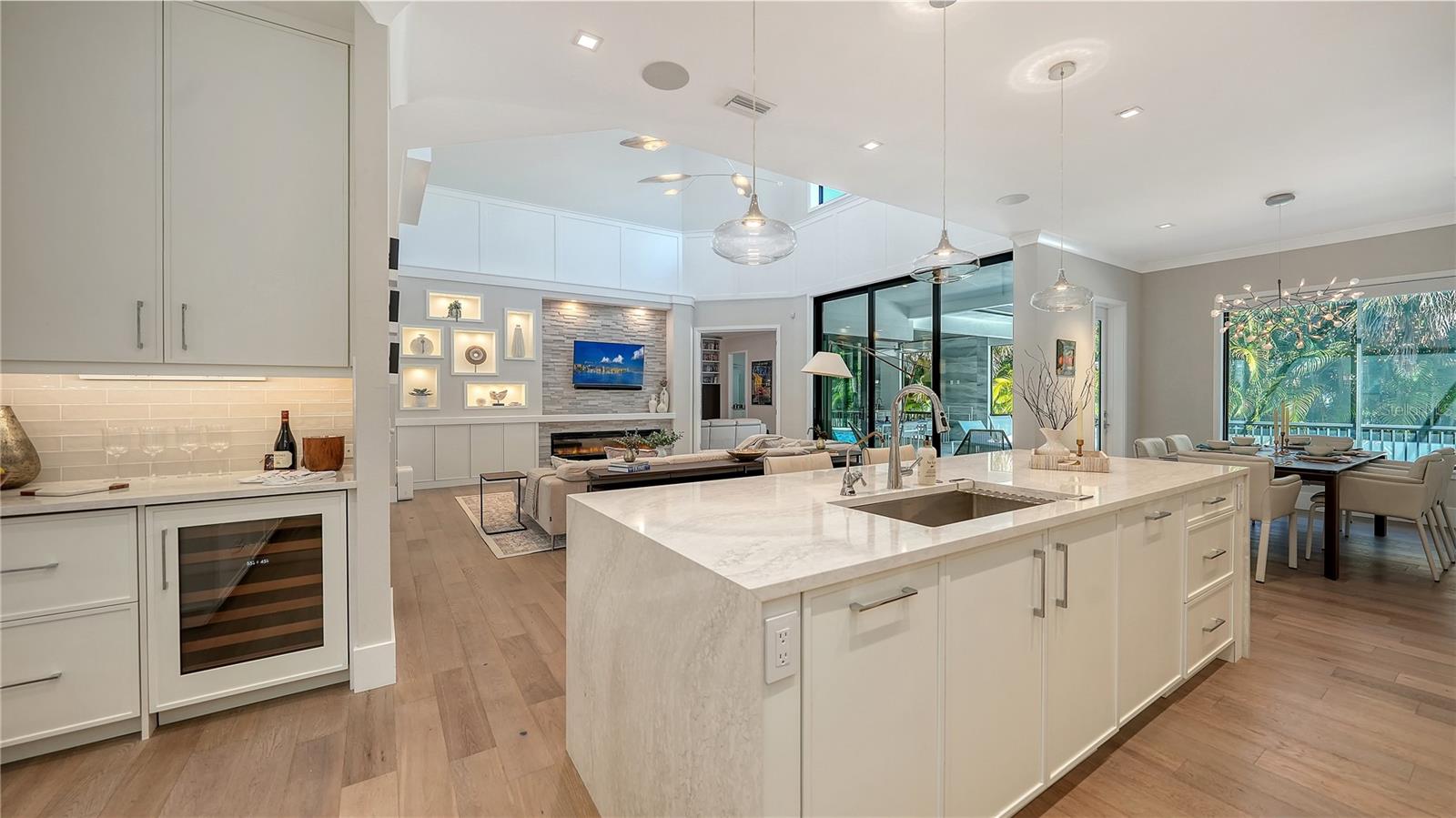 BIRD KEY SUB - Residential