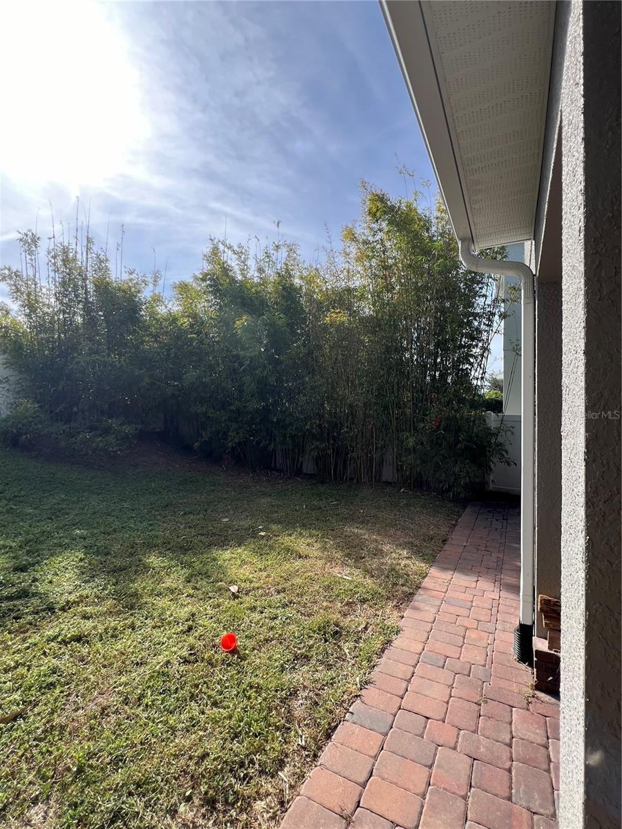 HIGHLANDS/SUMMERLAKE GRVS PH 2 - Residential Lease