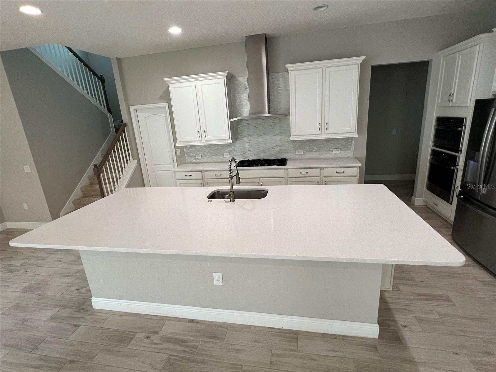 HIGHLANDS/SUMMERLAKE GRVS PH 2 - Residential Lease