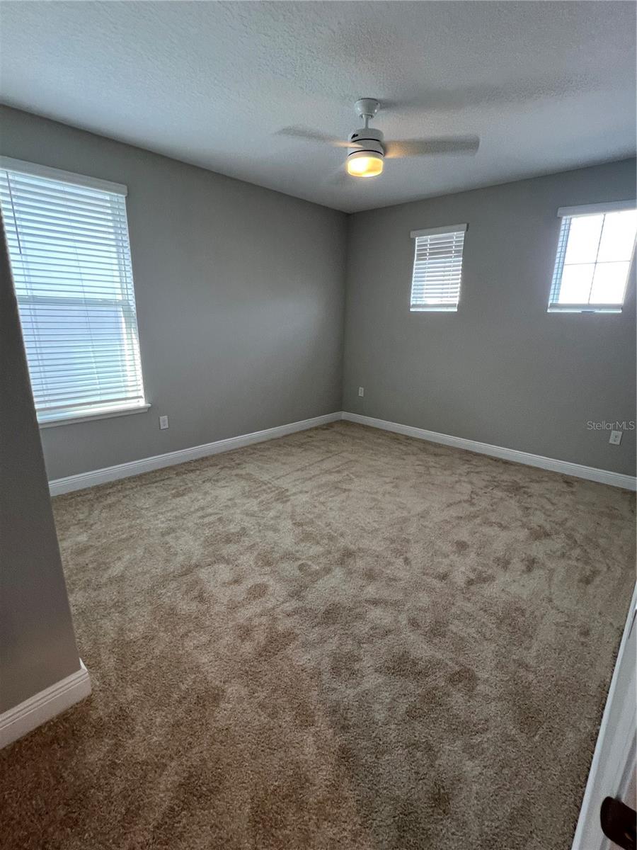 HIGHLANDS/SUMMERLAKE GRVS PH 2 - Residential Lease