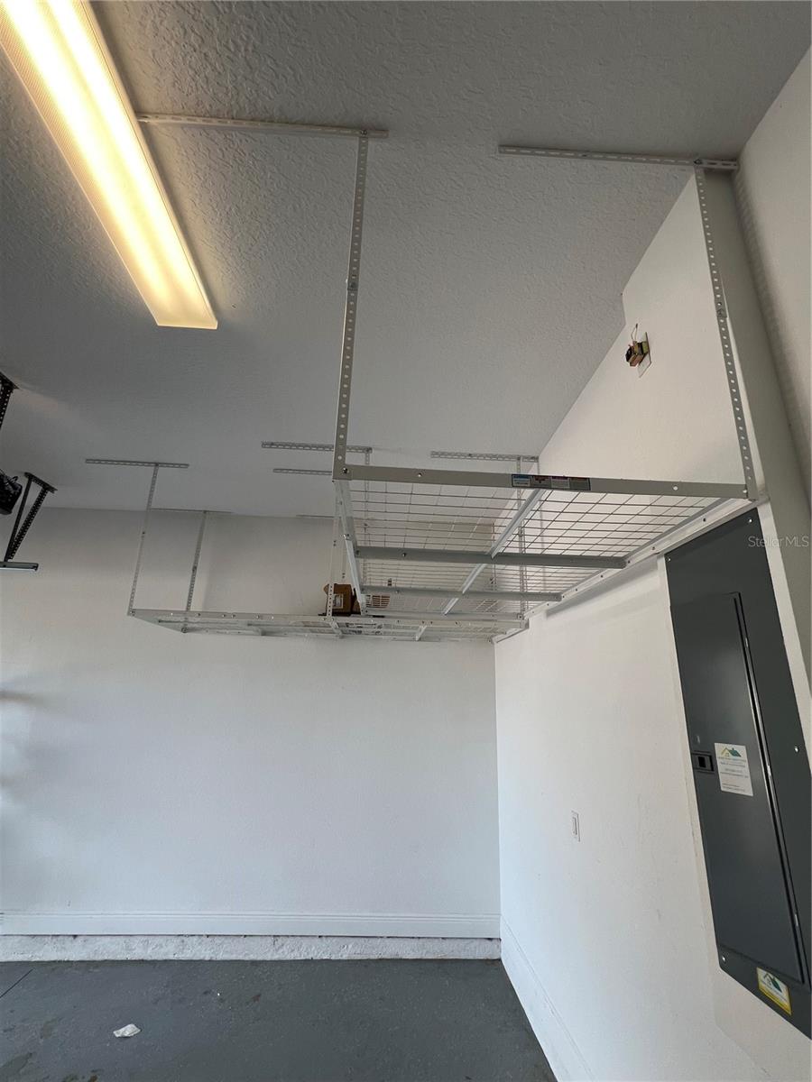 HIGHLANDS/SUMMERLAKE GRVS PH 2 - Residential Lease