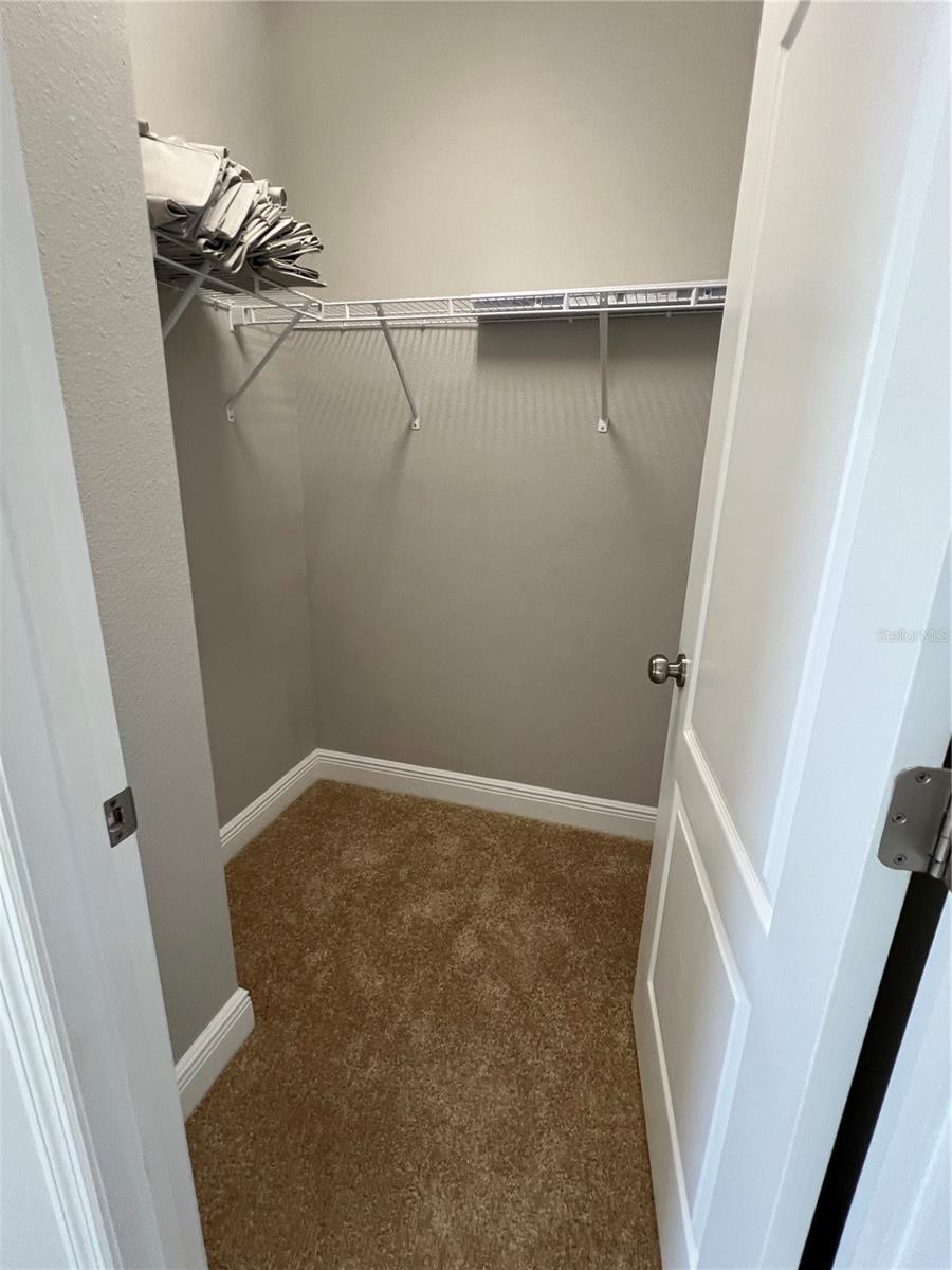 HIGHLANDS/SUMMERLAKE GRVS PH 2 - Residential Lease