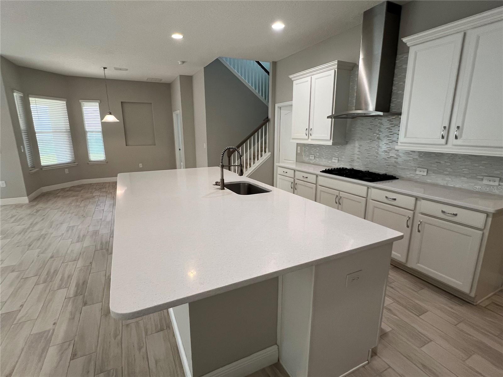 HIGHLANDS/SUMMERLAKE GRVS PH 2 - Residential Lease