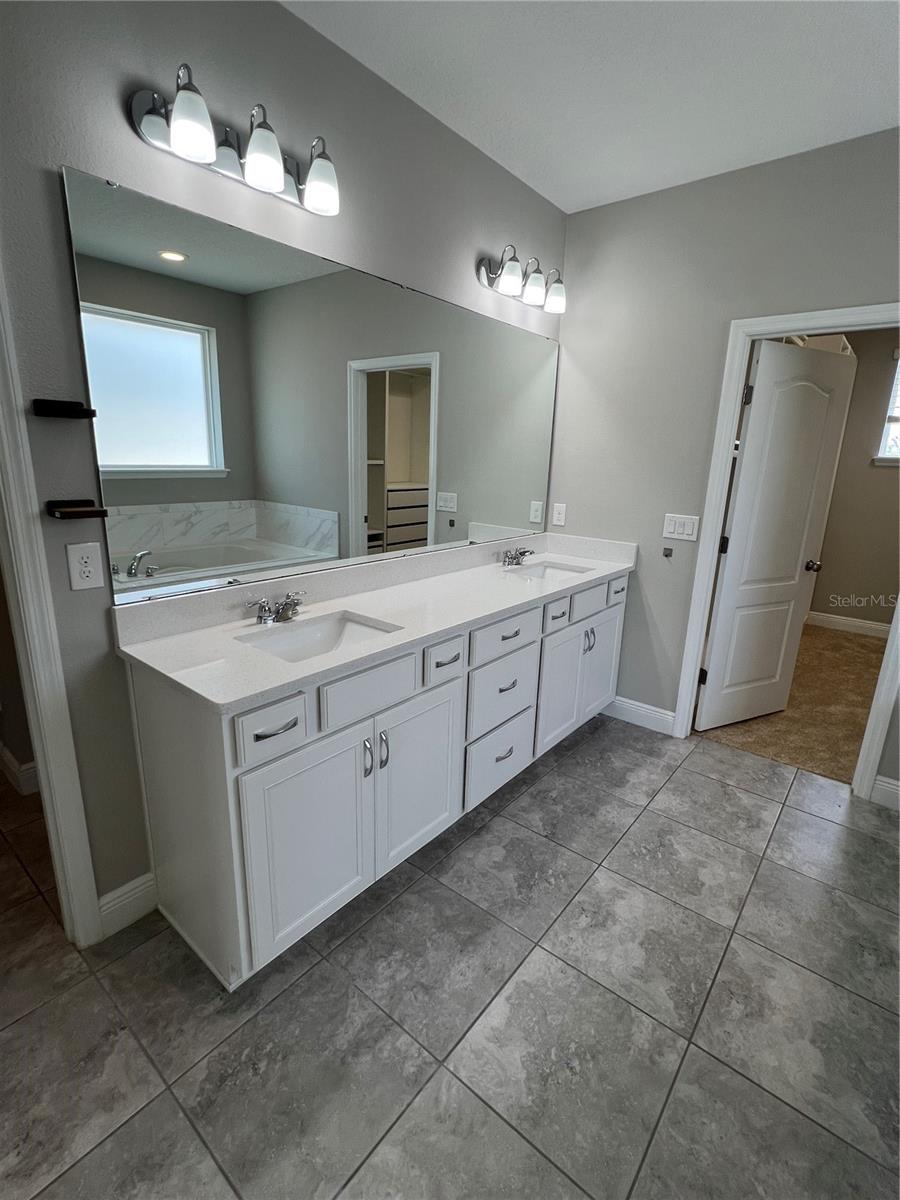 HIGHLANDS/SUMMERLAKE GRVS PH 2 - Residential Lease