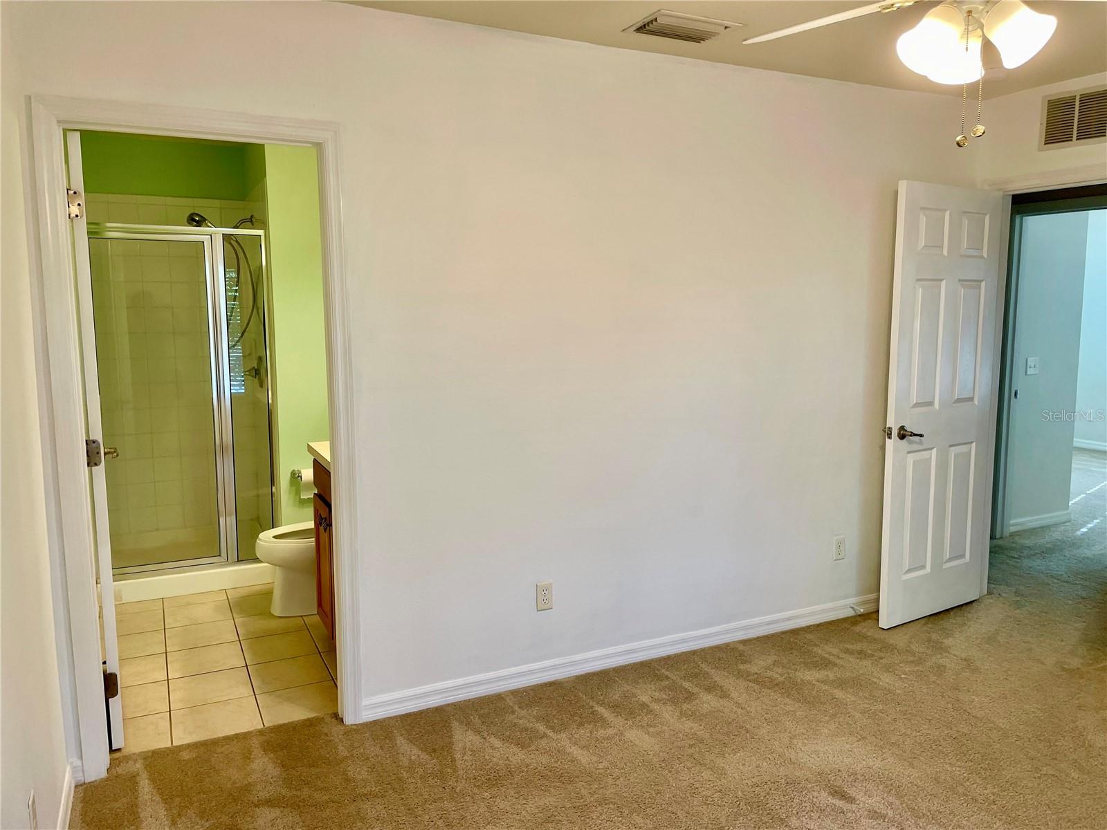 LAKESIDE VILLAGE TOWNHOME - Residential