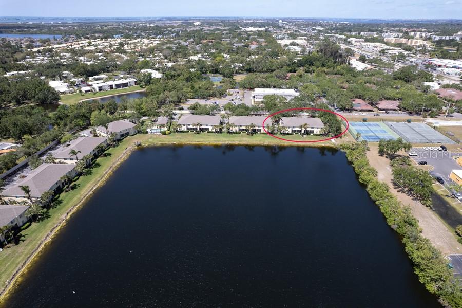 LAKESIDE VILLAGE TOWNHOME - Residential