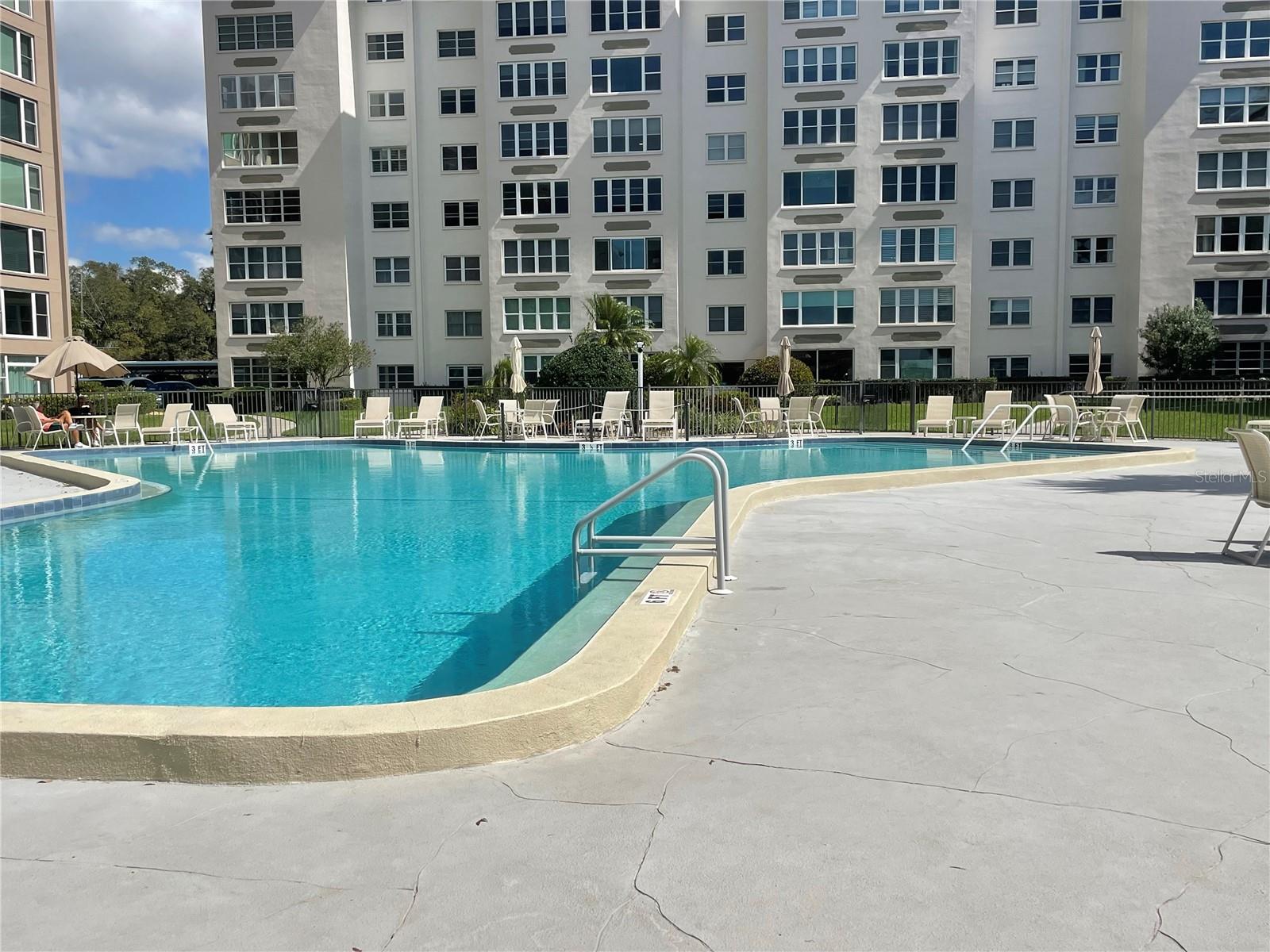 EDGEWATER ARMS 2ND CONDO - Residential