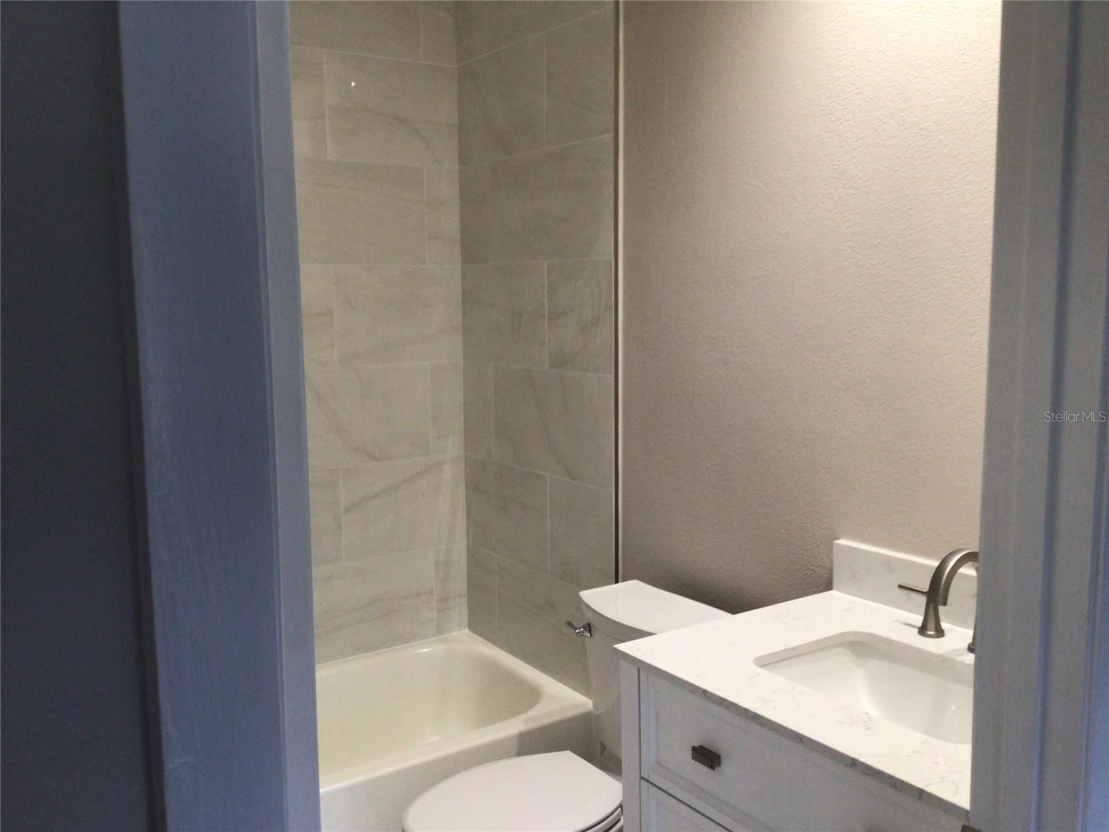5178 LAKE VILLAGE DRIVE 86