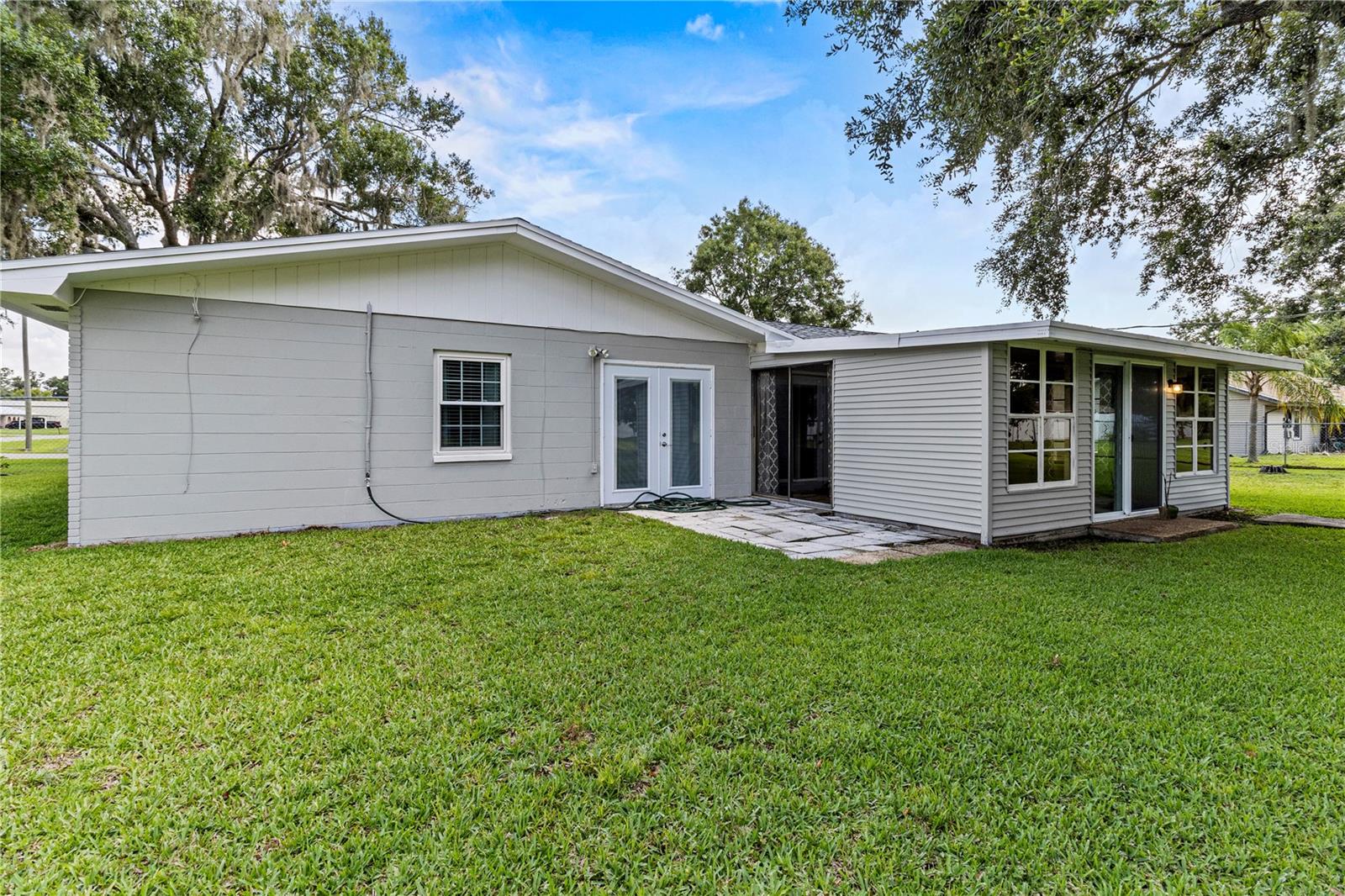 3560 SANDPIPER LANE