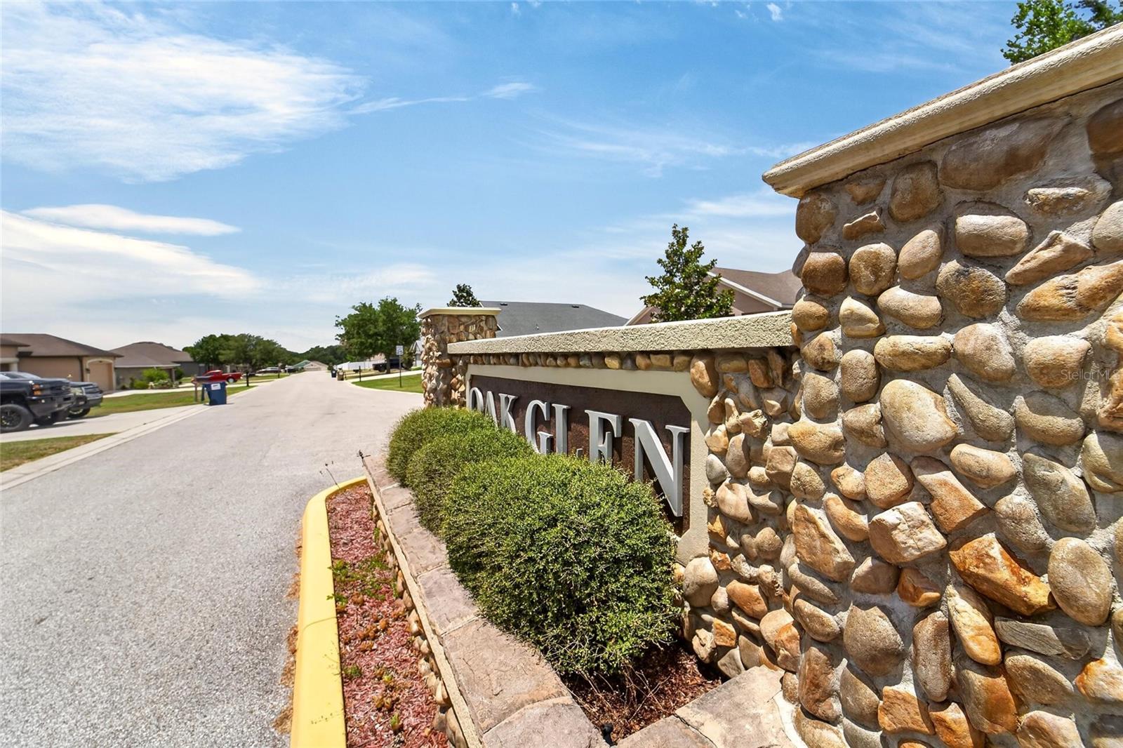 32138 OAK GLEN DRIVE