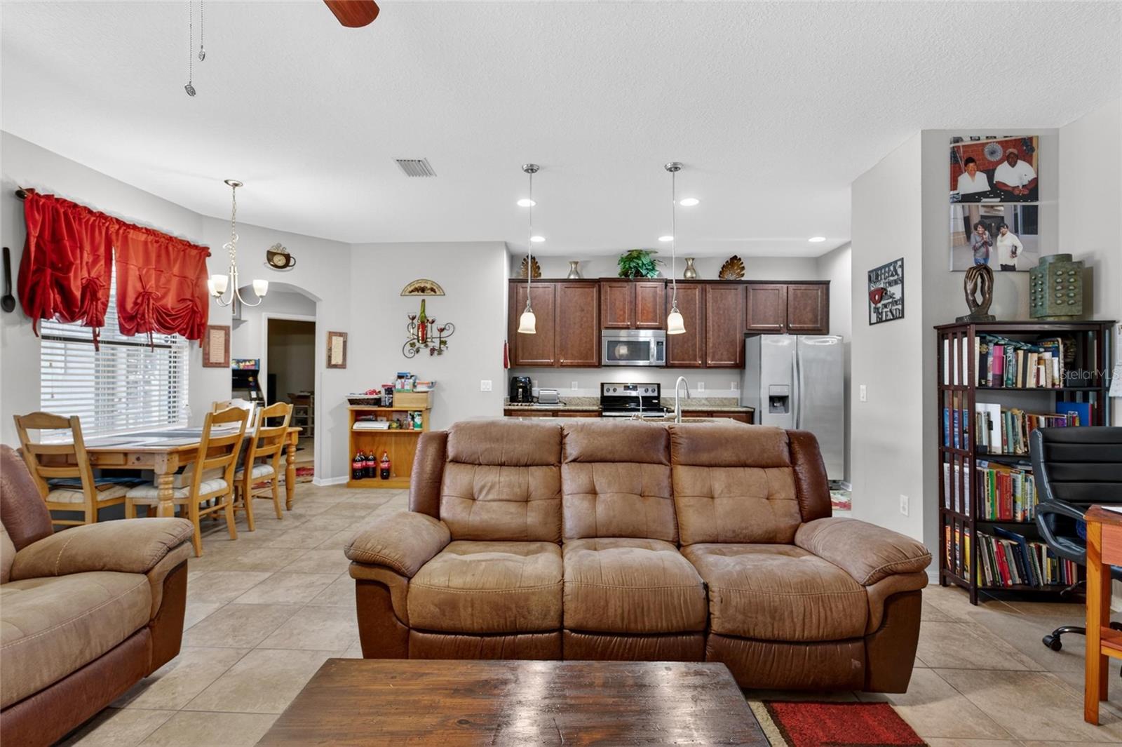 OAK GLEN SUB - Residential