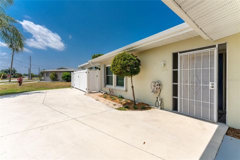 A home in PORT CHARLOTTE