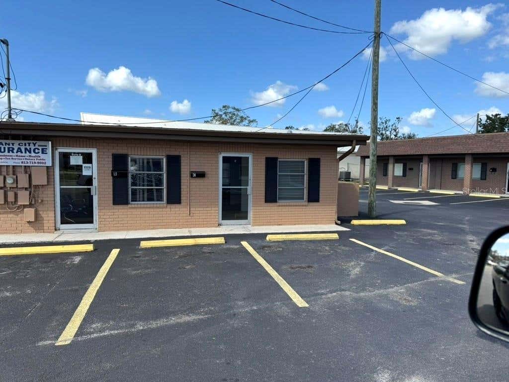 Photo of 1804 W Baker Street, Plant City, FL 33563 (MLS # L4964383)