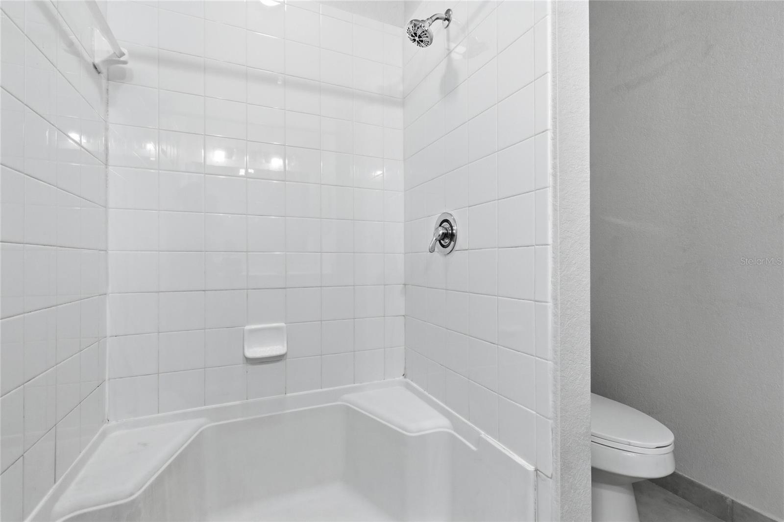 ARLINGTON PARK CONDO - Residential