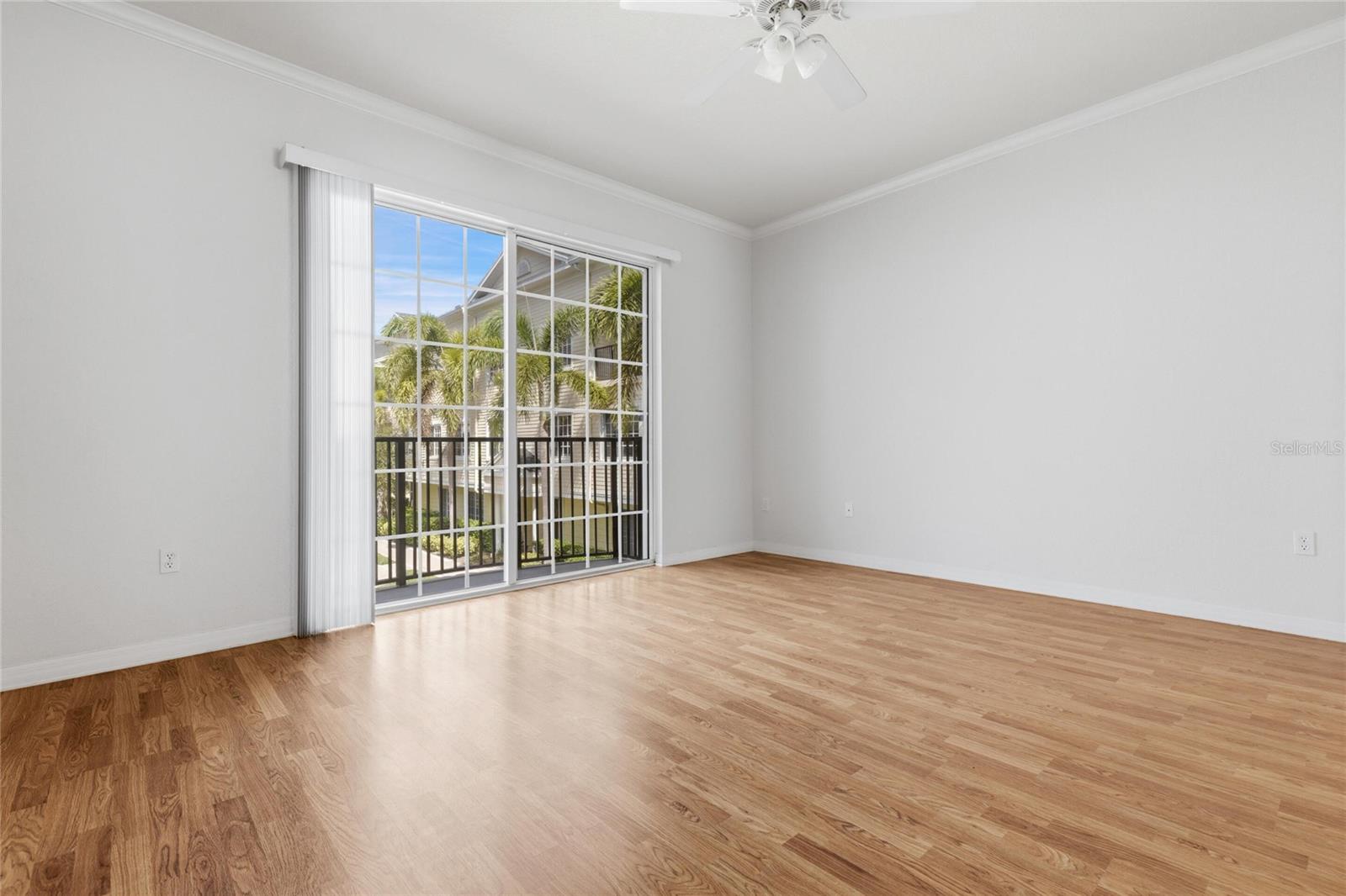 ARLINGTON PARK CONDO - Residential