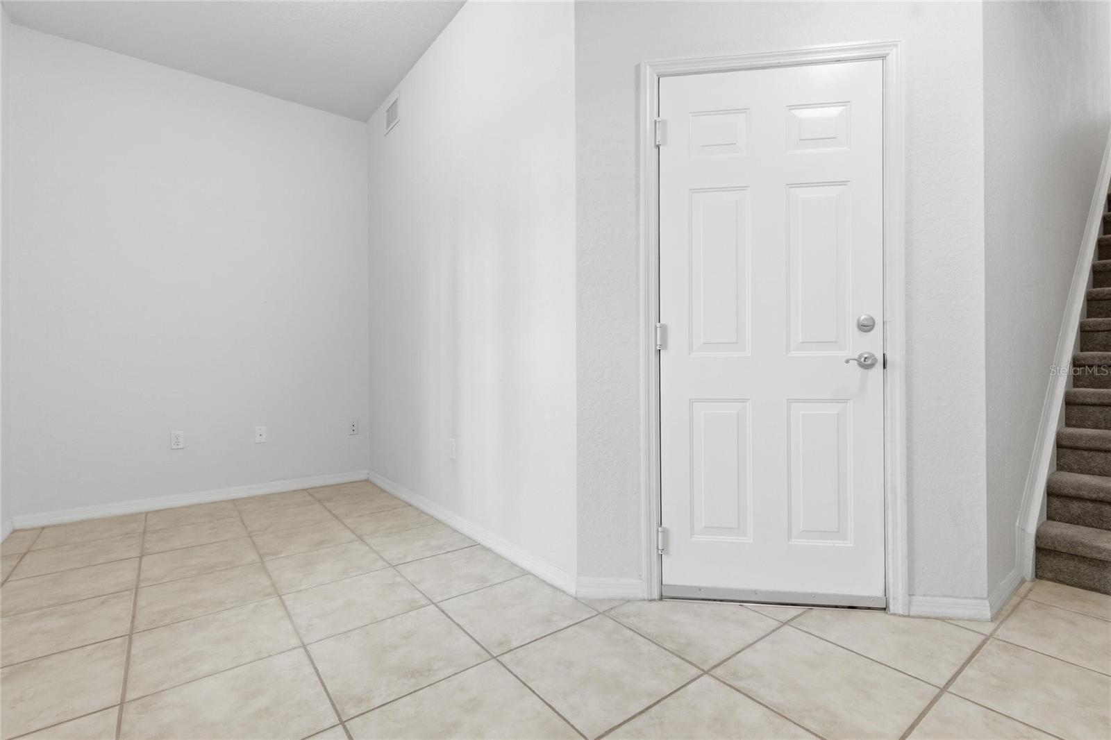 ARLINGTON PARK CONDO - Residential