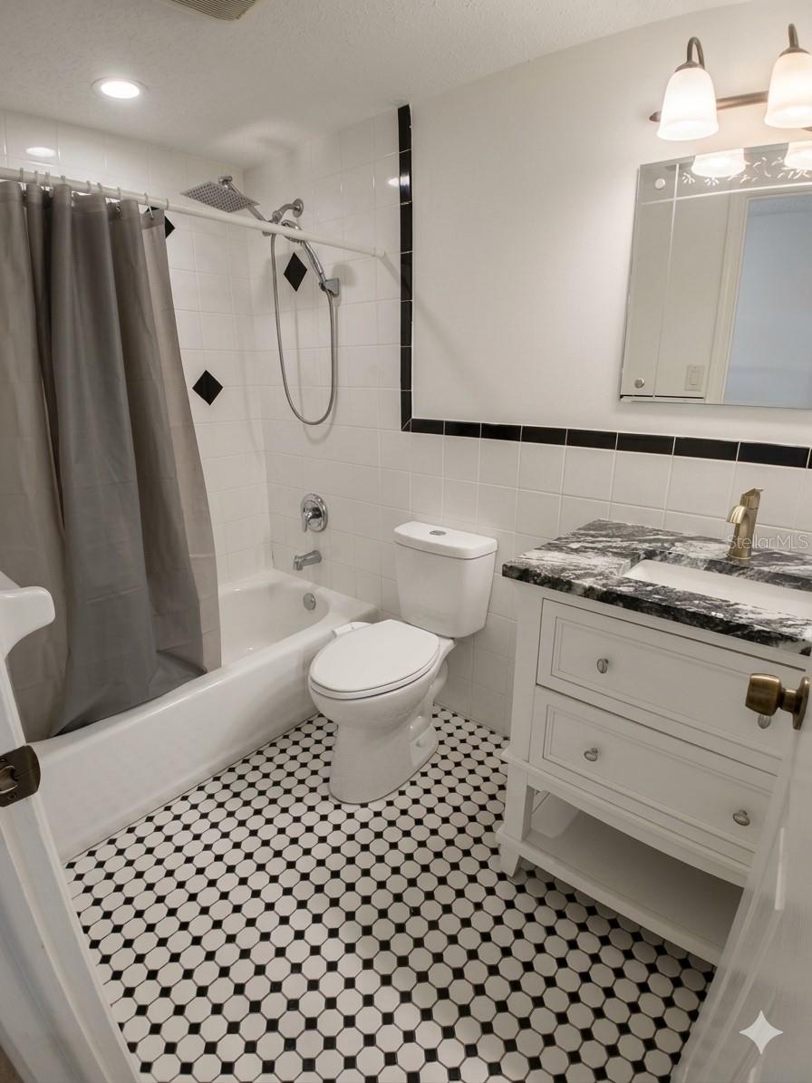 TANGLEWOOD TERRACE - Residential