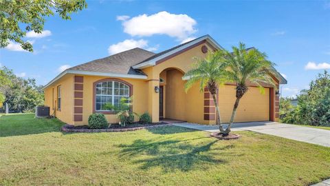 A home in LAKELAND