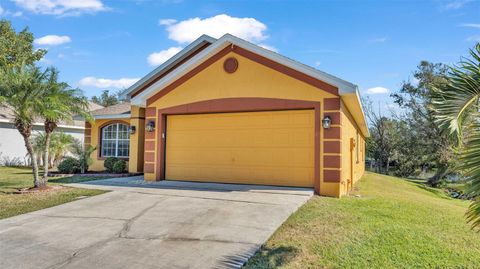 A home in LAKELAND