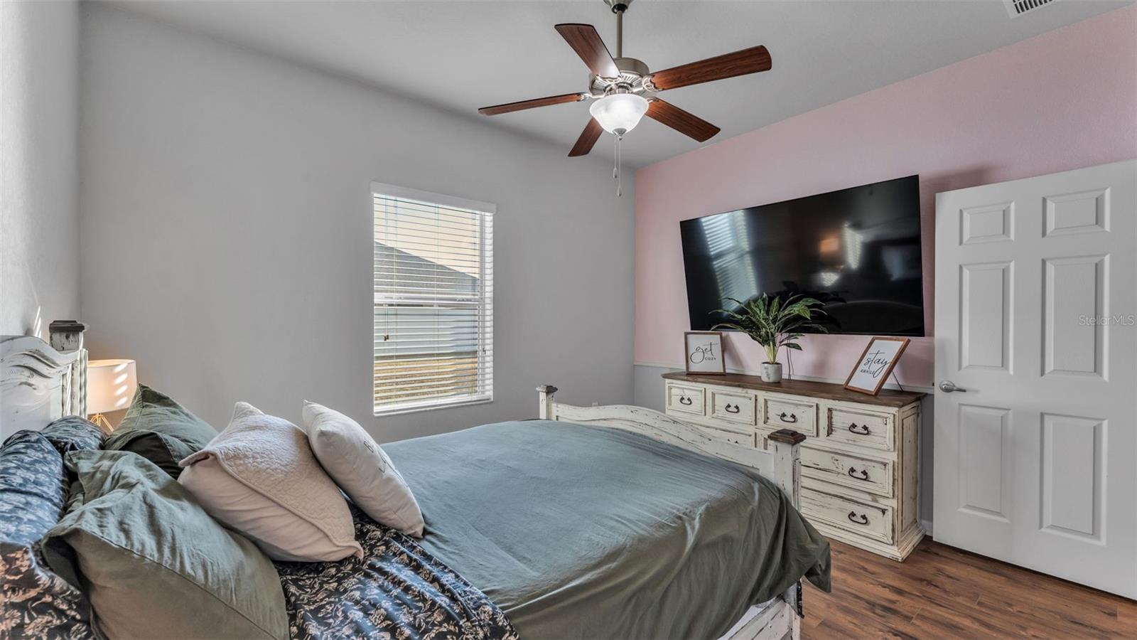 HARTFORD ESTATES - Residential