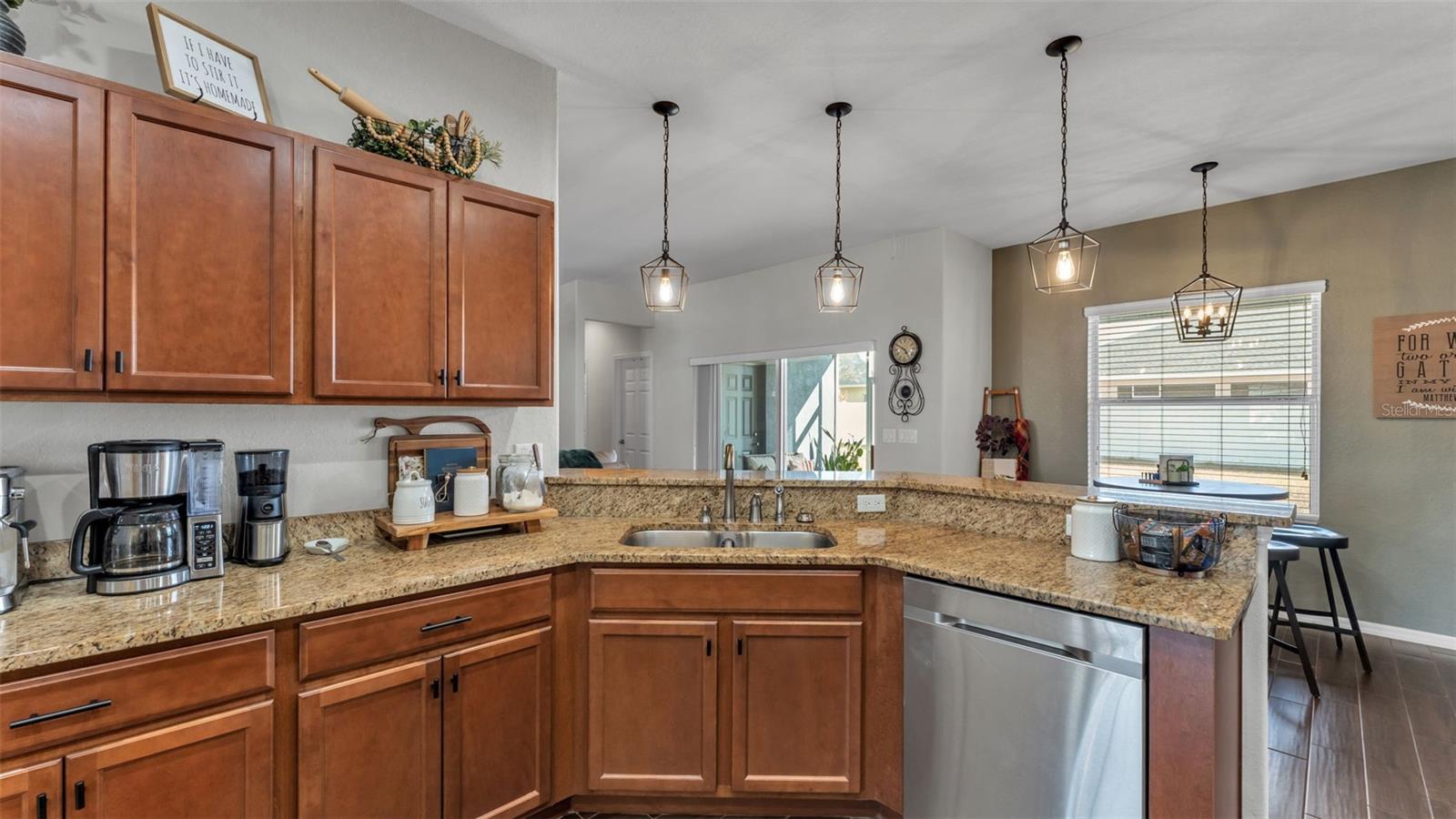 HARTFORD ESTATES - Residential