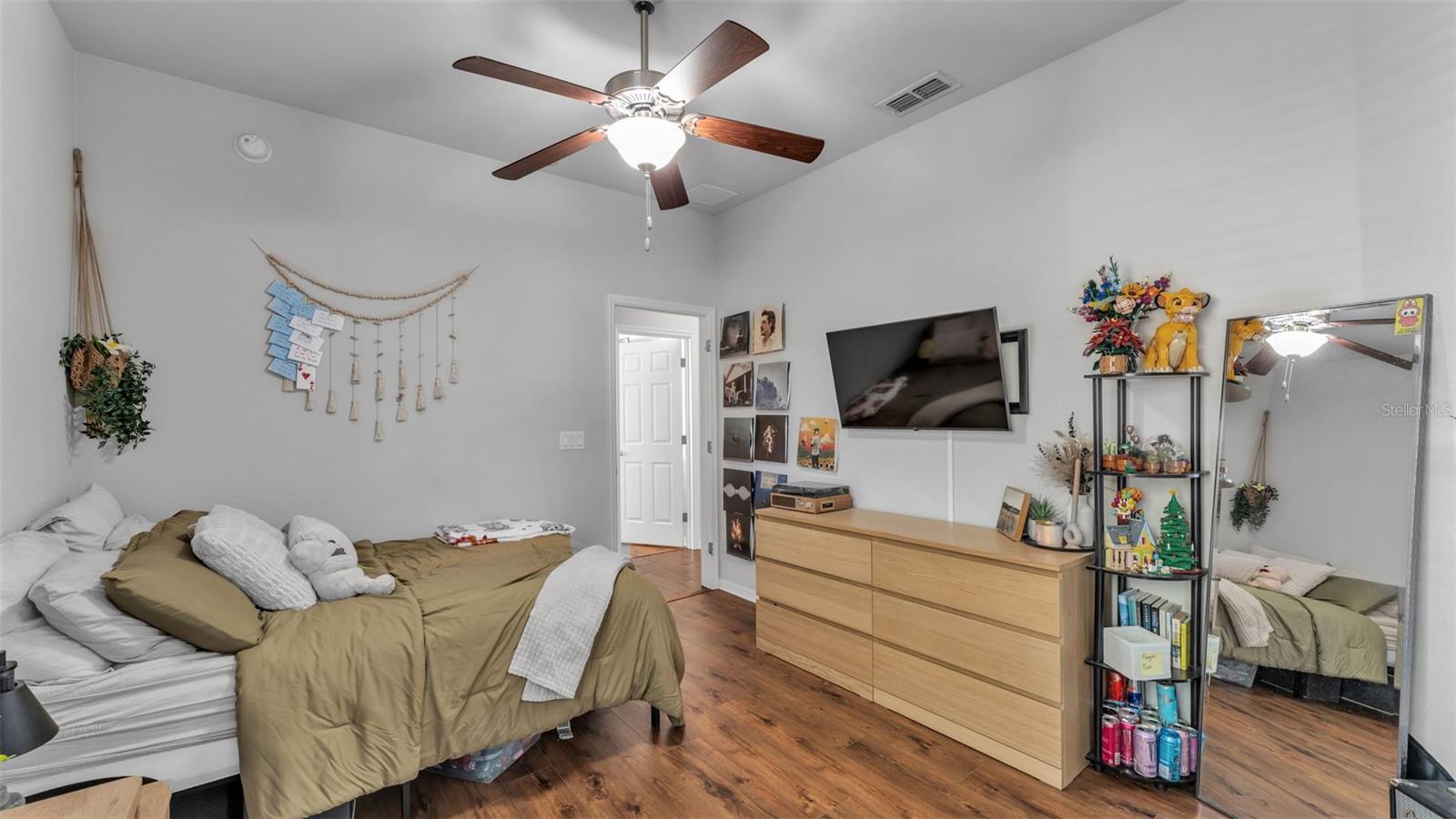 HARTFORD ESTATES - Residential