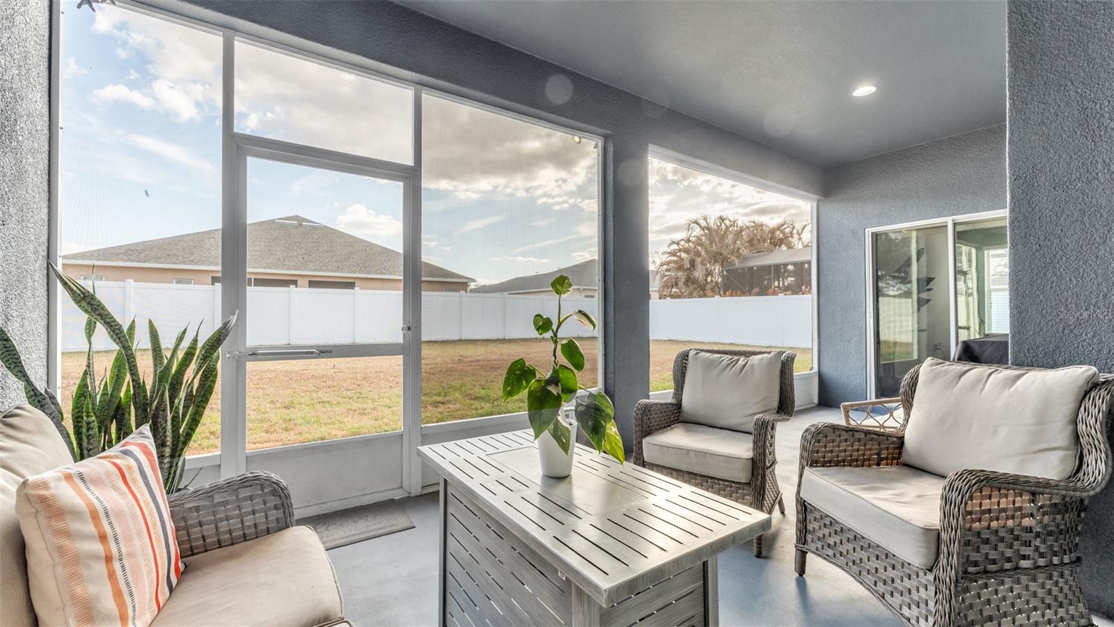 HARTFORD ESTATES - Residential