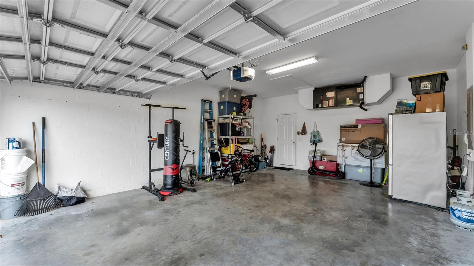 HARTFORD ESTATES - Residential