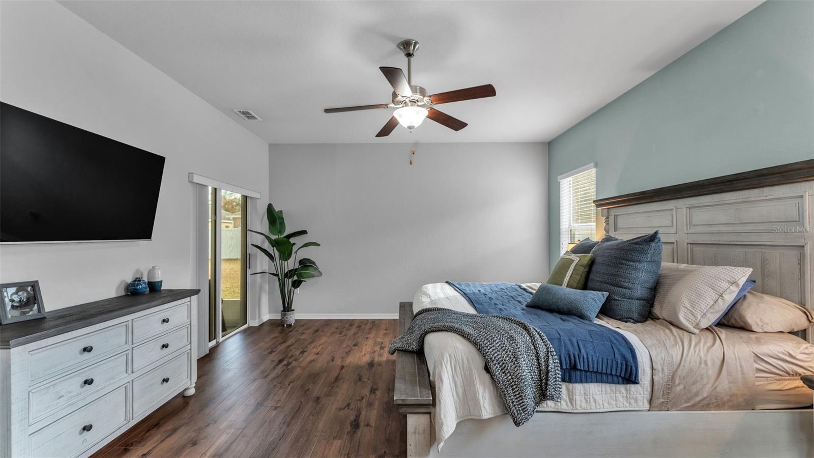 HARTFORD ESTATES - Residential