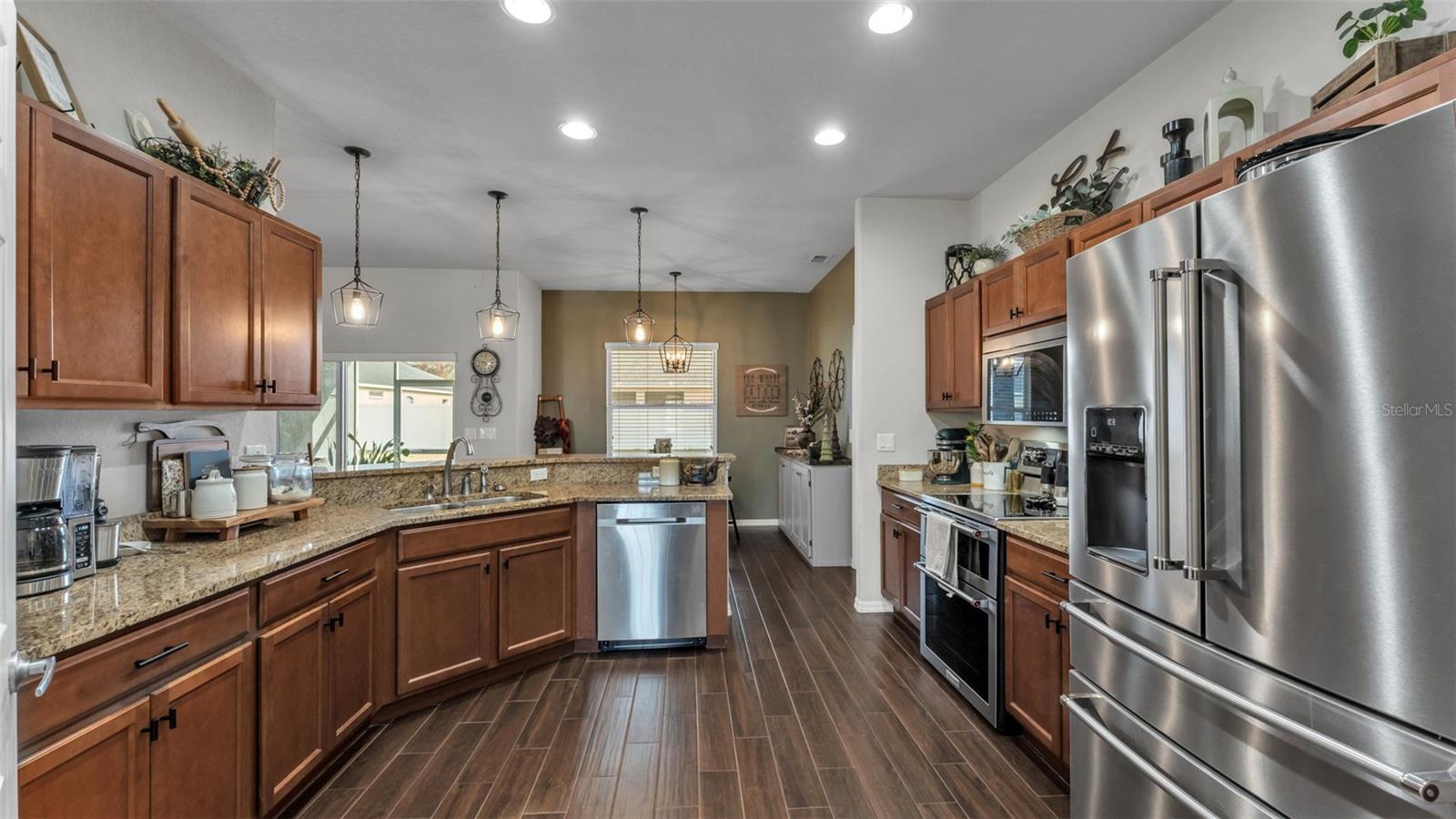 HARTFORD ESTATES - Residential