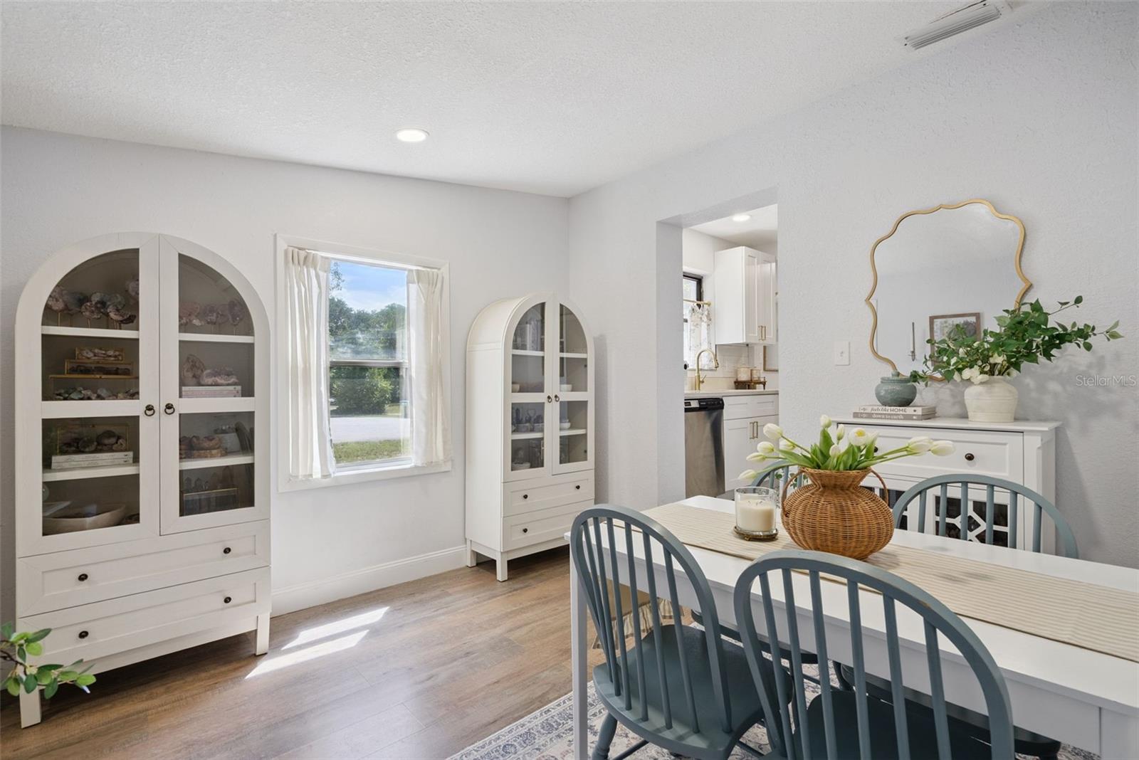 1537 FAITH COURT