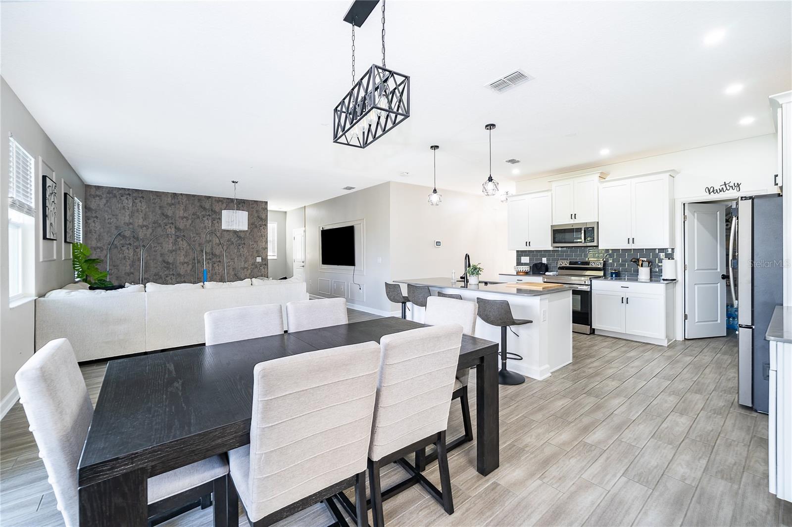STOREY PK-PH 4 PRCL L - Residential