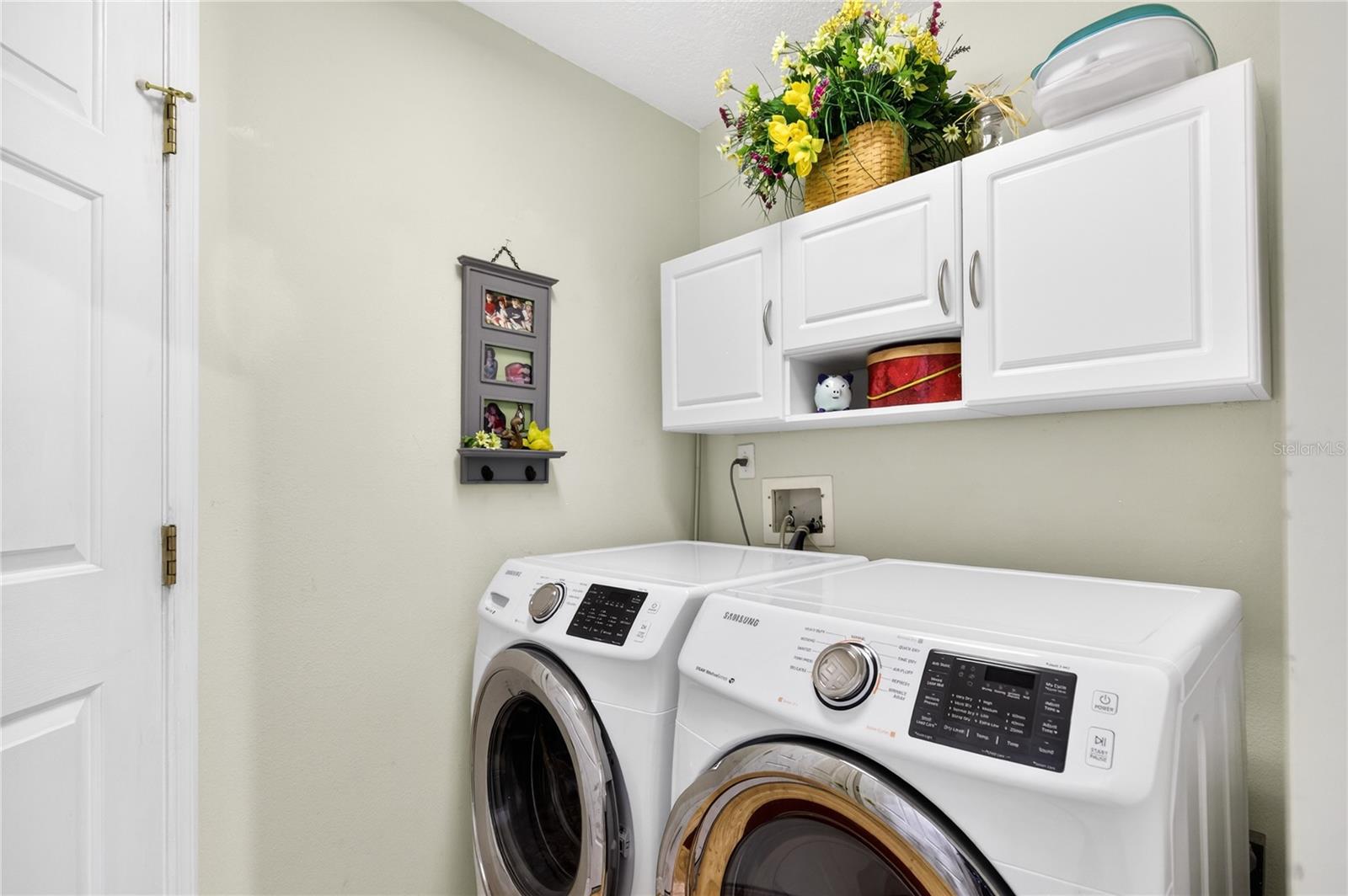 CLERMONT DEVONSHIRE AT KINGS RIDGE - Residential