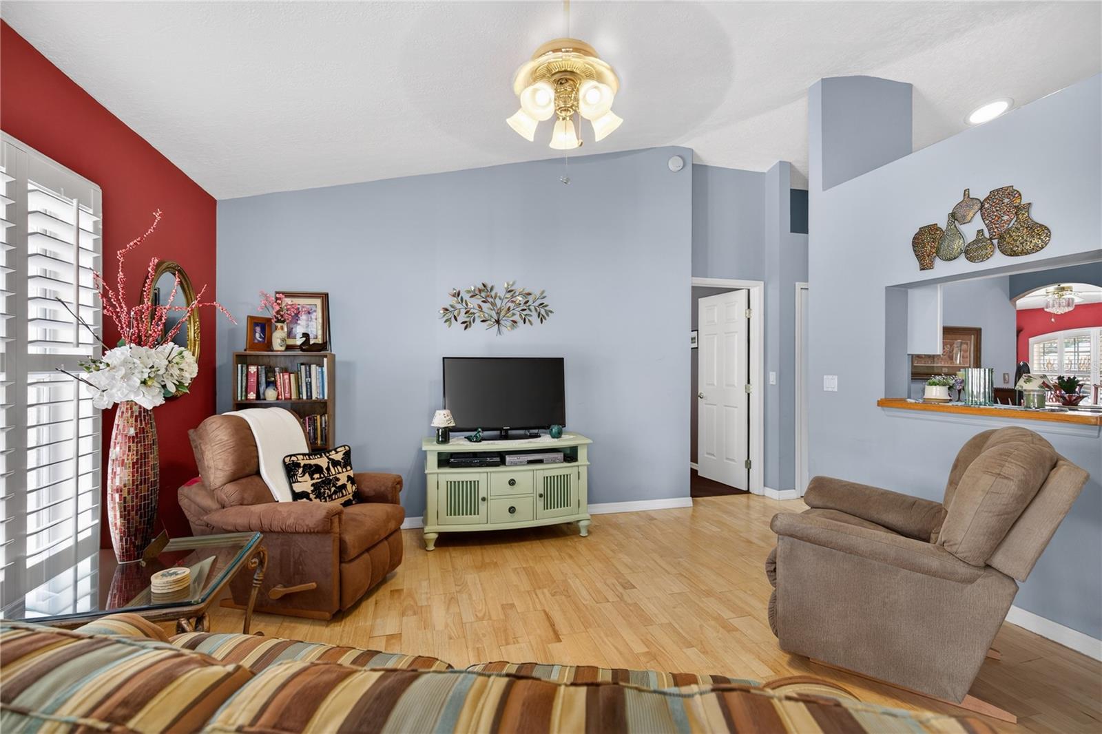 CLERMONT DEVONSHIRE AT KINGS RIDGE - Residential