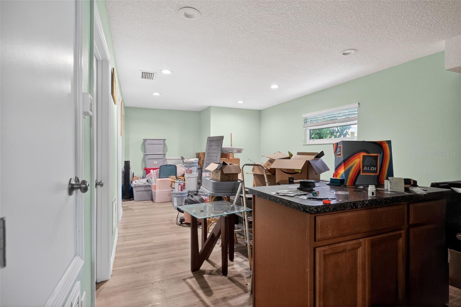 FLAMINGO HEIGHTS - Residential