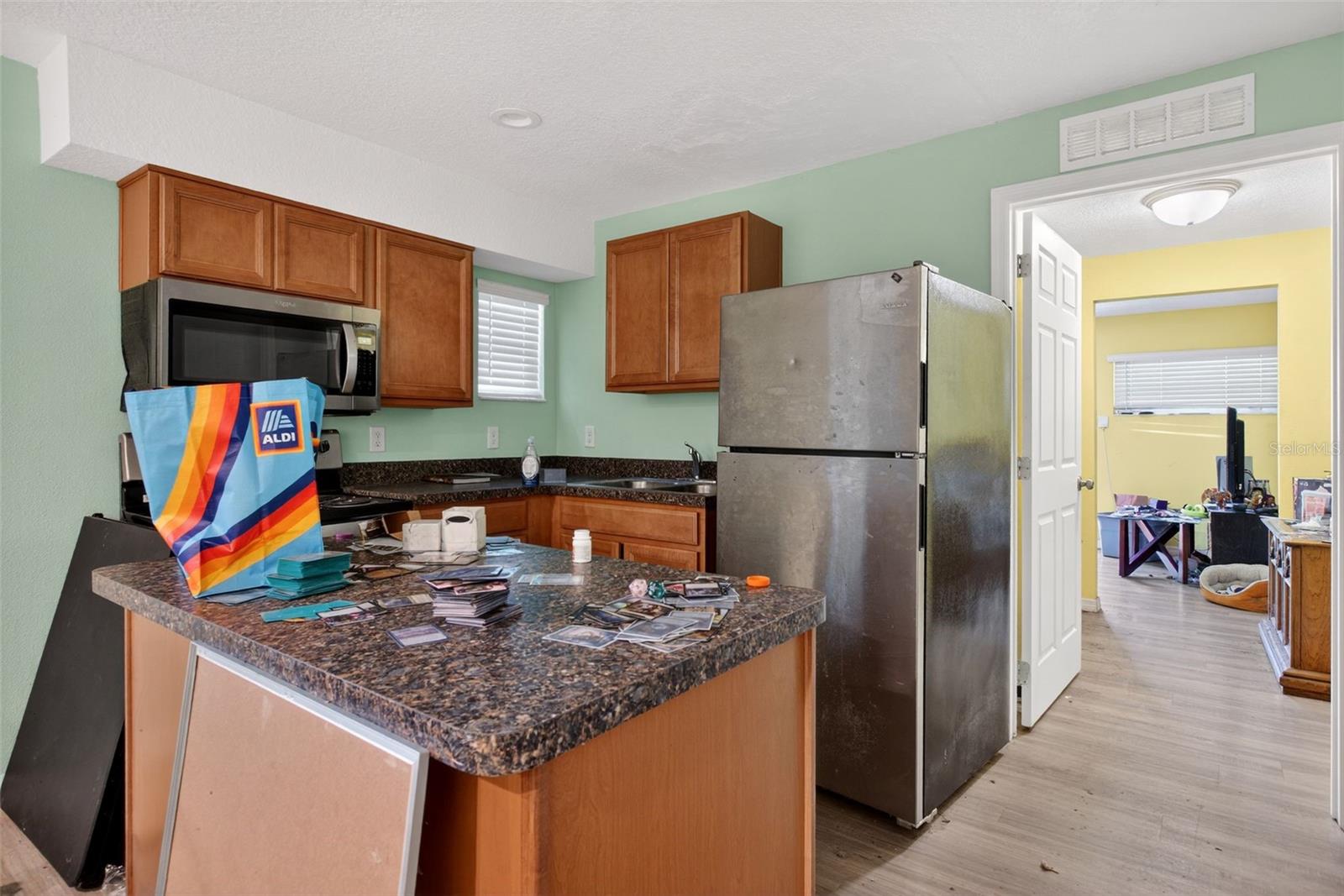 FLAMINGO HEIGHTS - Residential