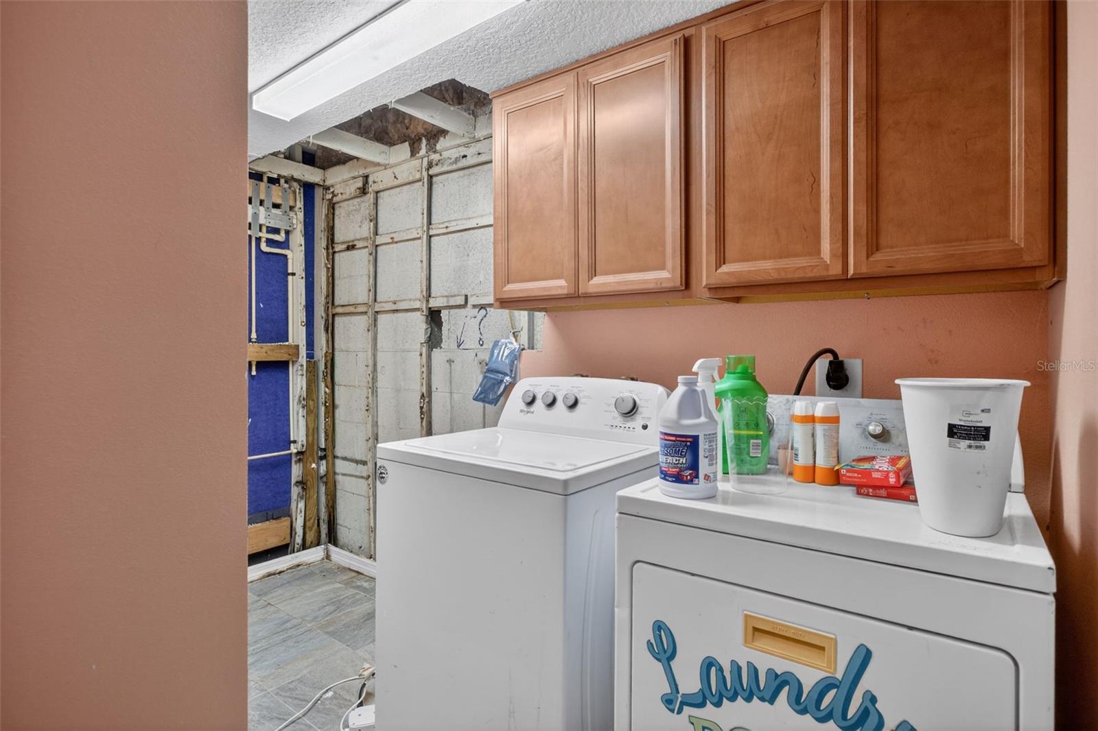 FLAMINGO HEIGHTS - Residential