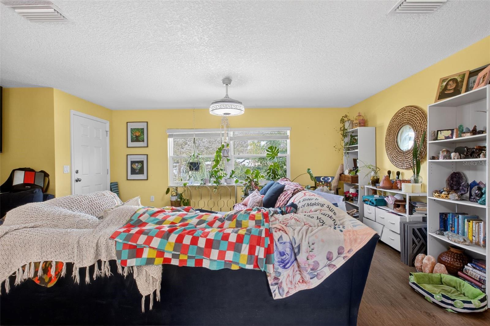 FLAMINGO HEIGHTS - Residential