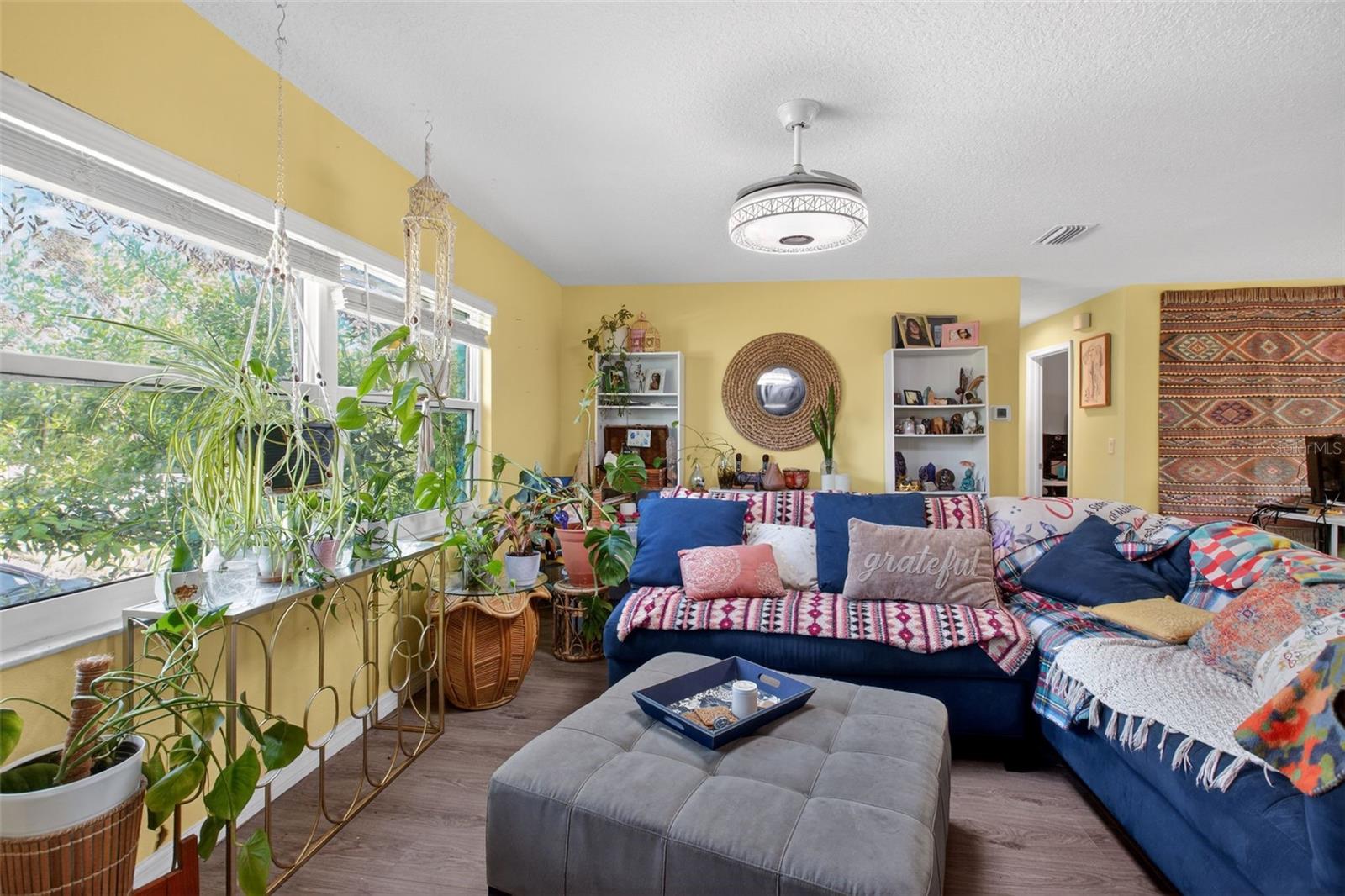 FLAMINGO HEIGHTS - Residential