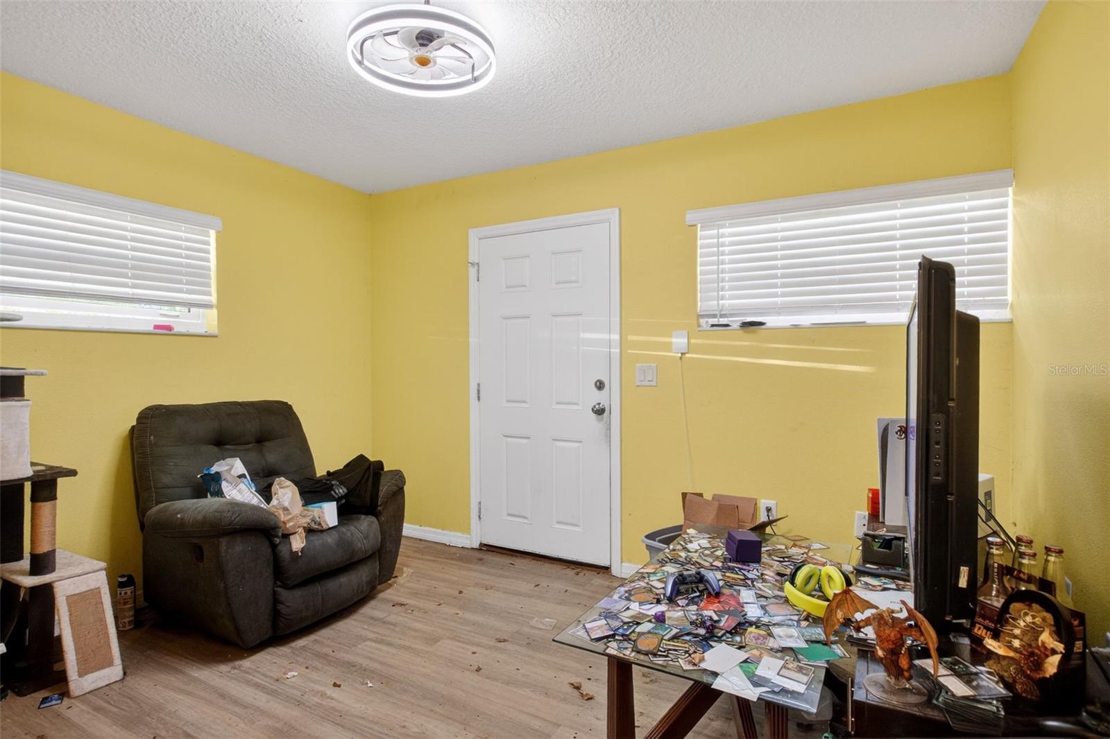 FLAMINGO HEIGHTS - Residential