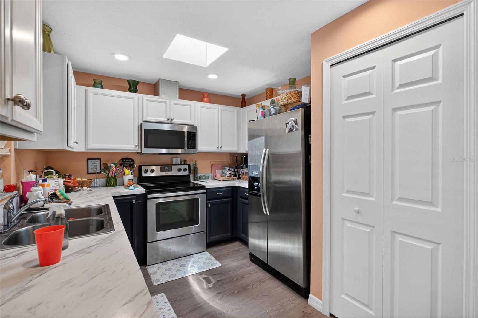 FLAMINGO HEIGHTS - Residential