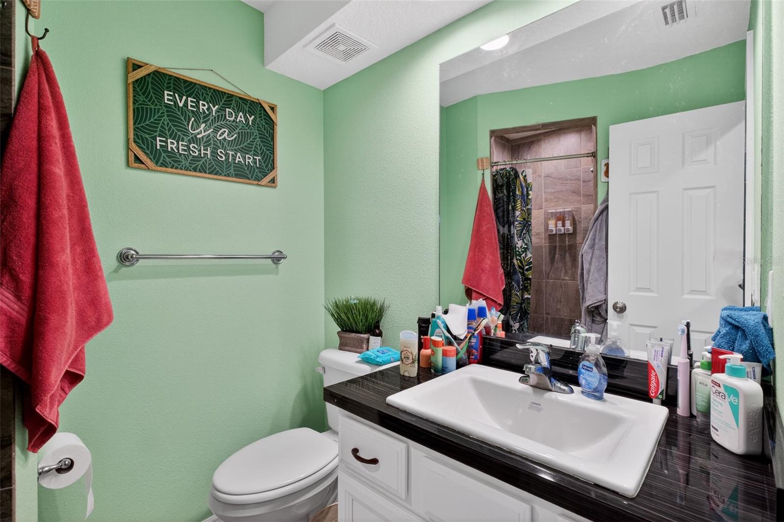 FLAMINGO HEIGHTS - Residential