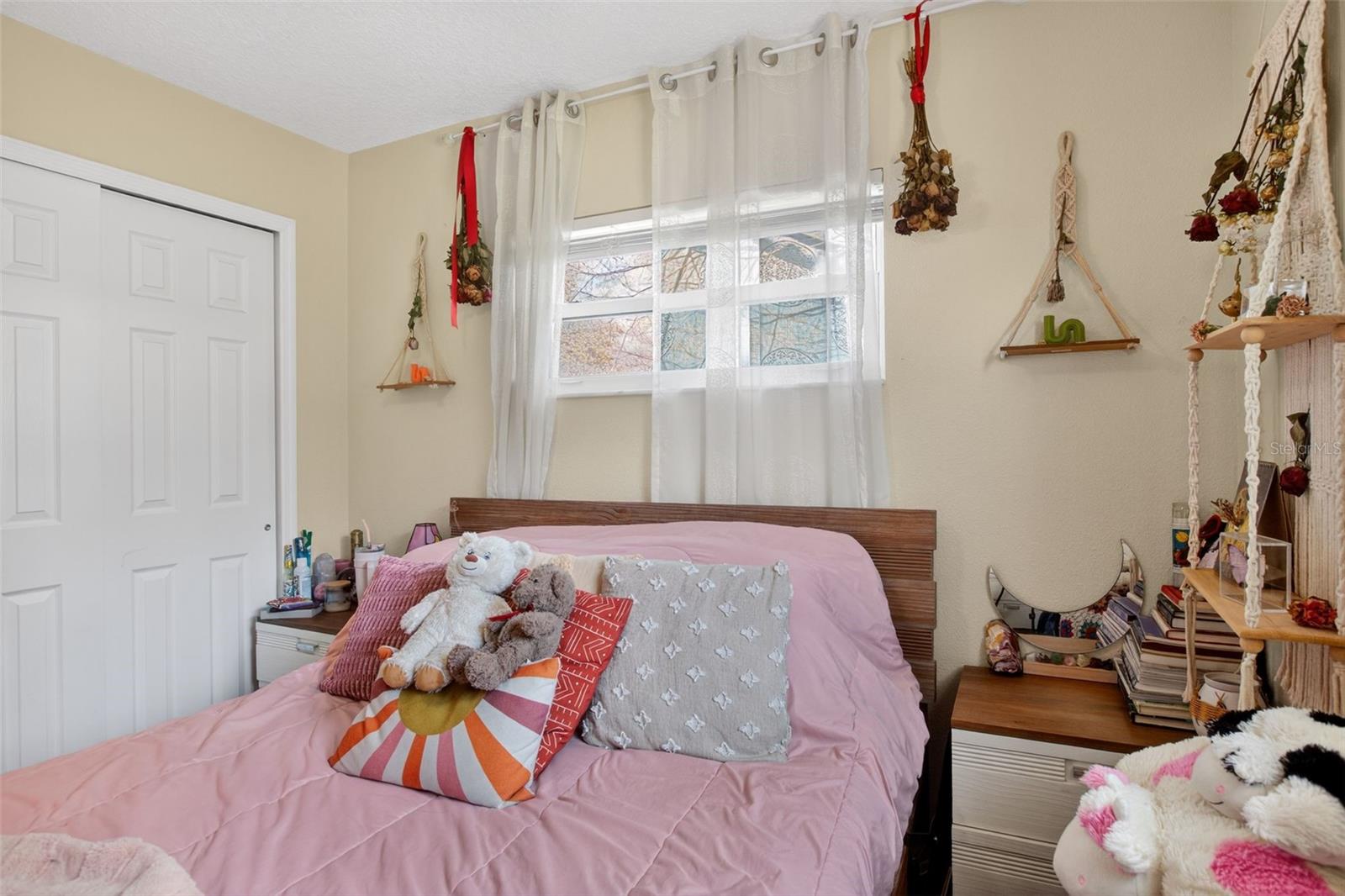 FLAMINGO HEIGHTS - Residential