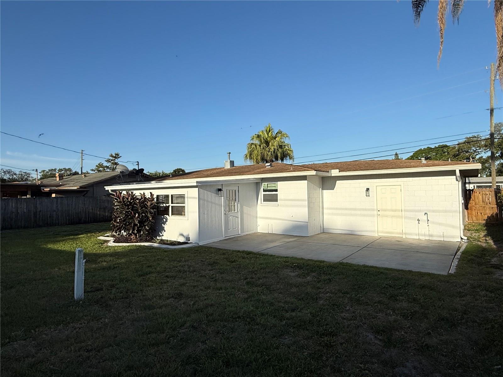 NEWPORT UNIT 1 - Residential Lease