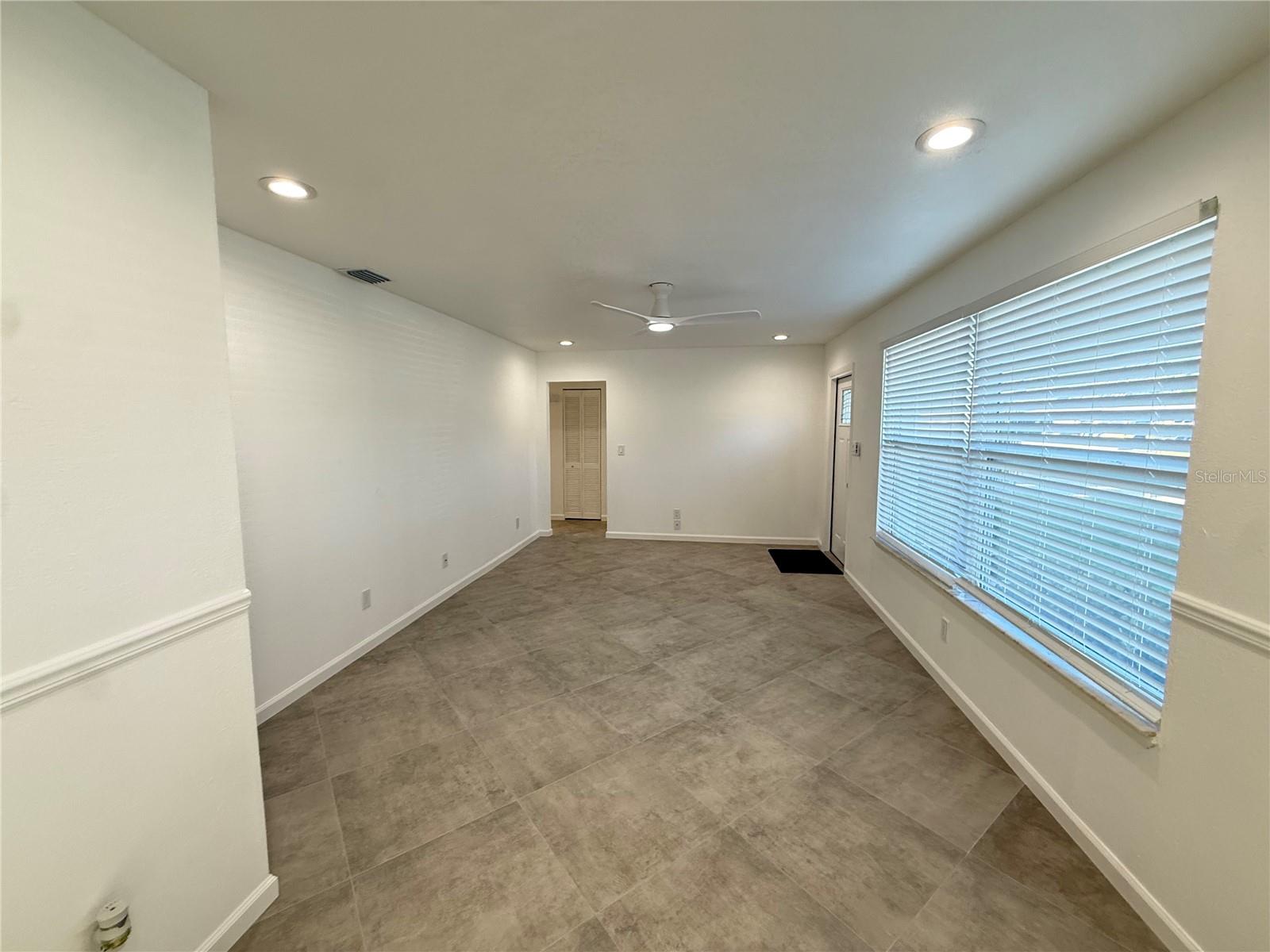 NEWPORT UNIT 1 - Residential Lease