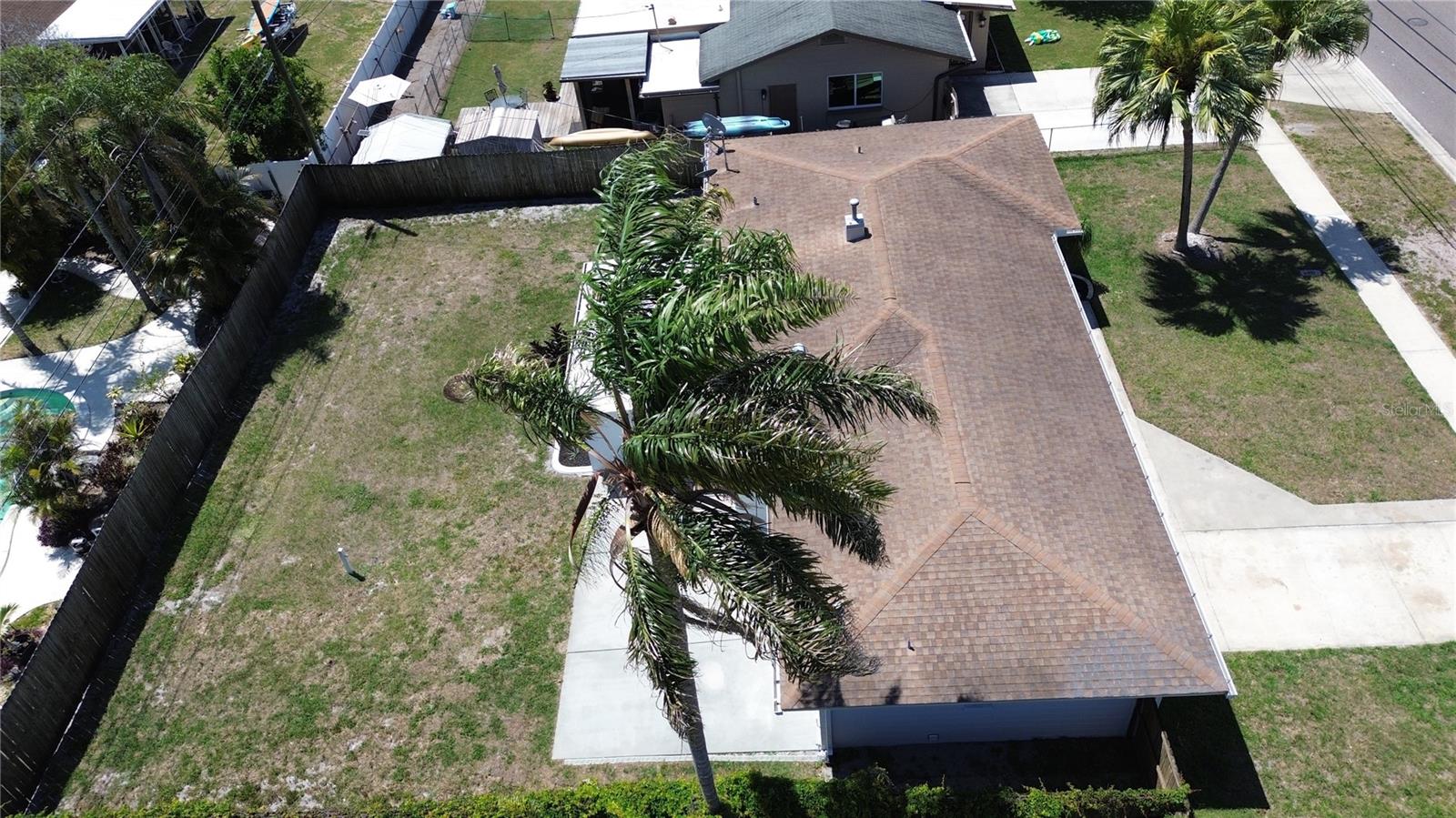 NEWPORT UNIT 1 - Residential Lease