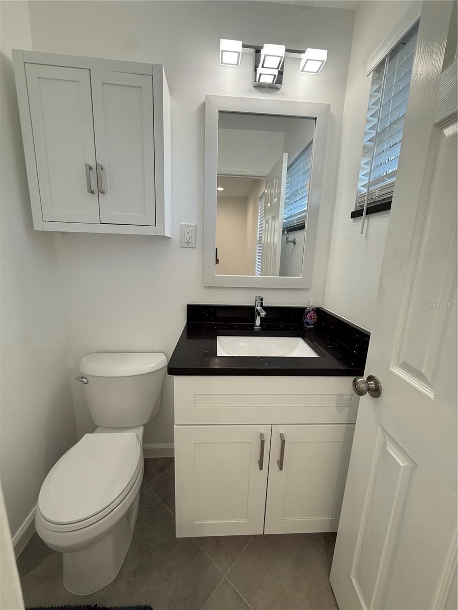 NEWPORT UNIT 1 - Residential Lease