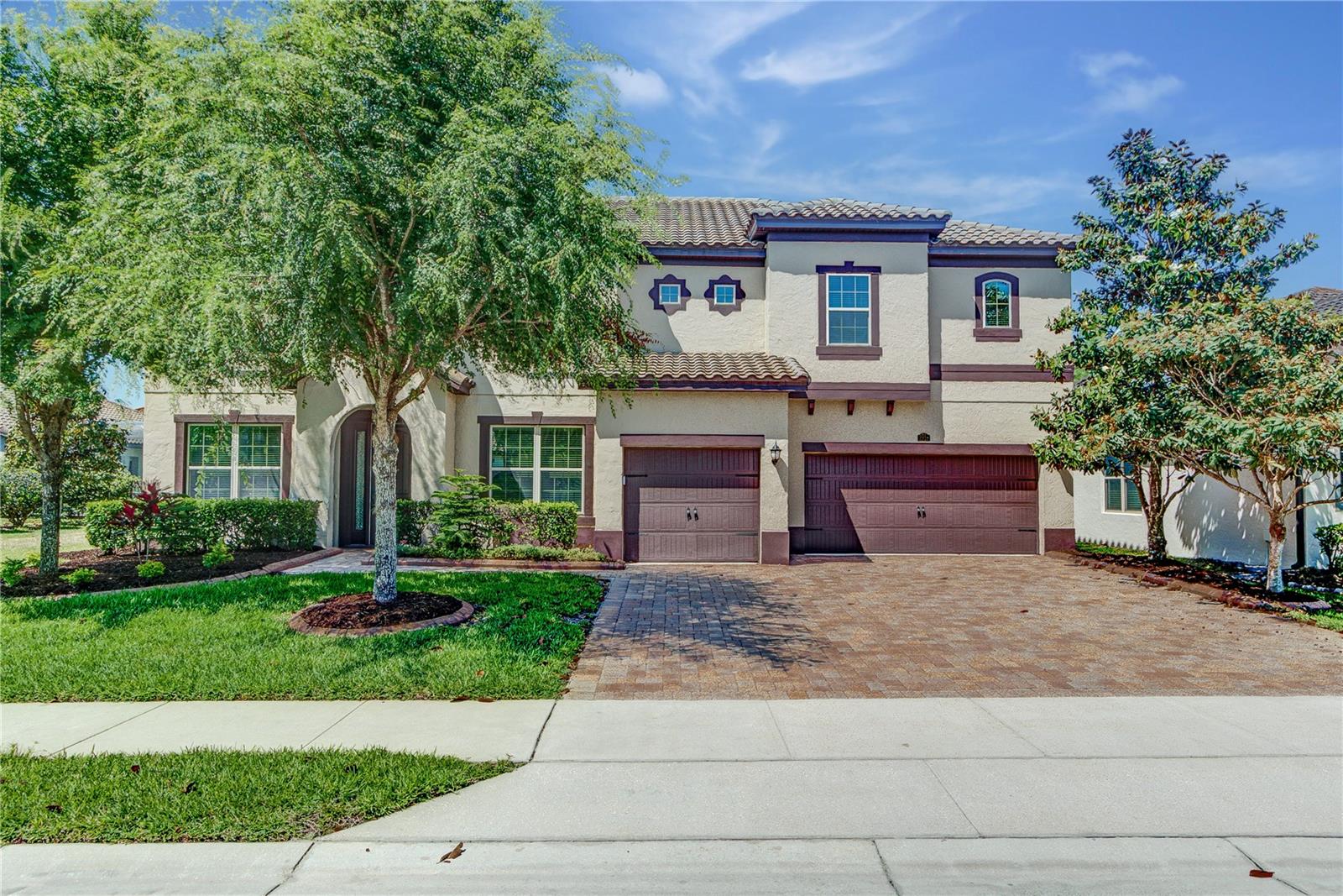 2318 BELLEFIELD COVE