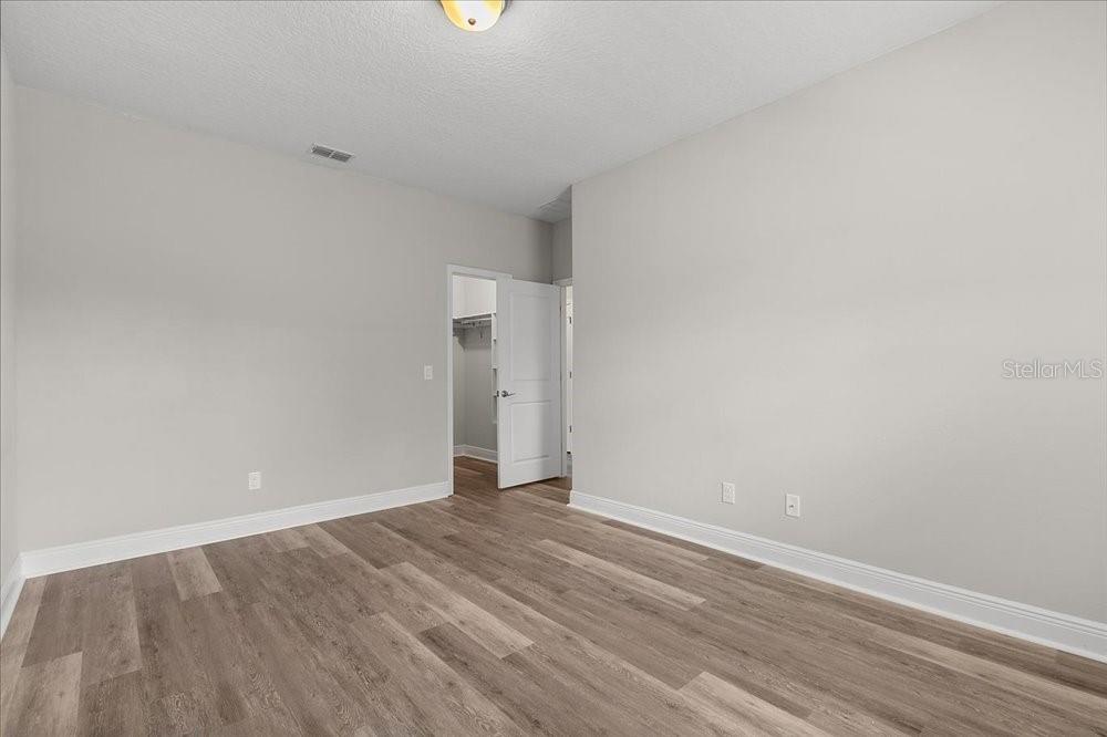 BELLEVUE - Residential