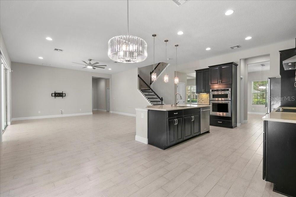 BELLEVUE - Residential